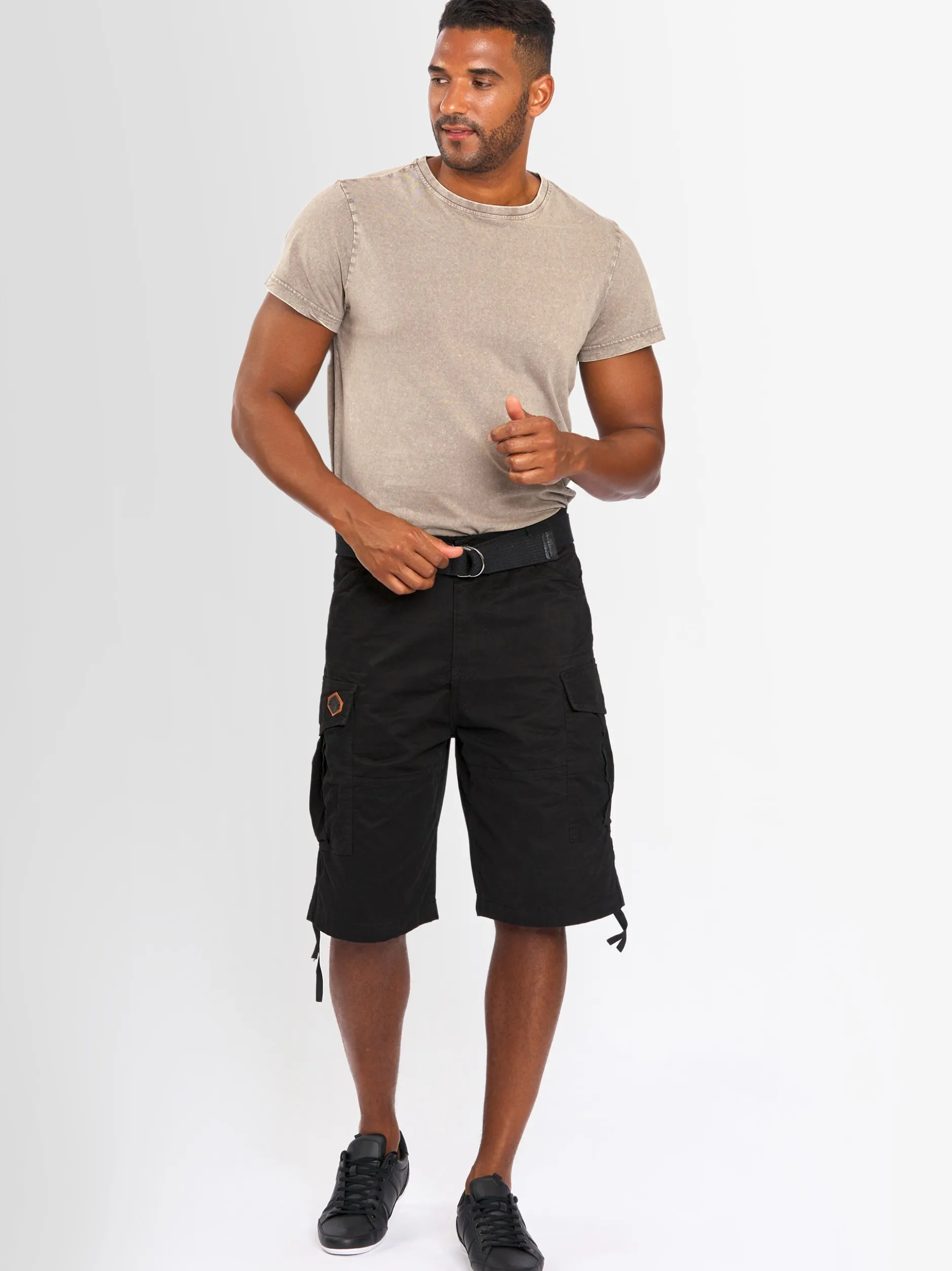 Alessandro Salvarini Herren Cargoshorts - ASLeon in schwarz
