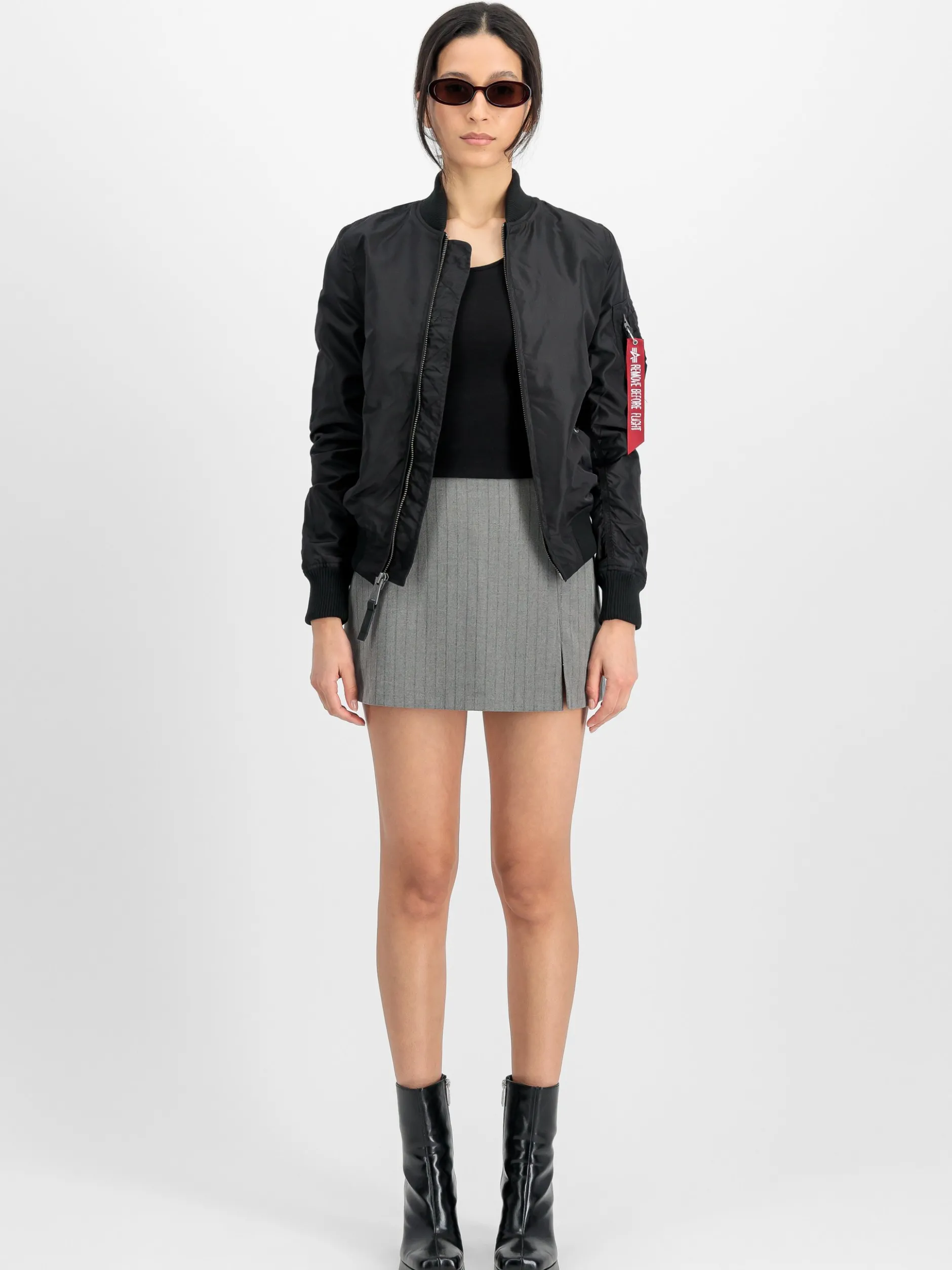 Alpha Industries Damen Bomberjacke in schwarz