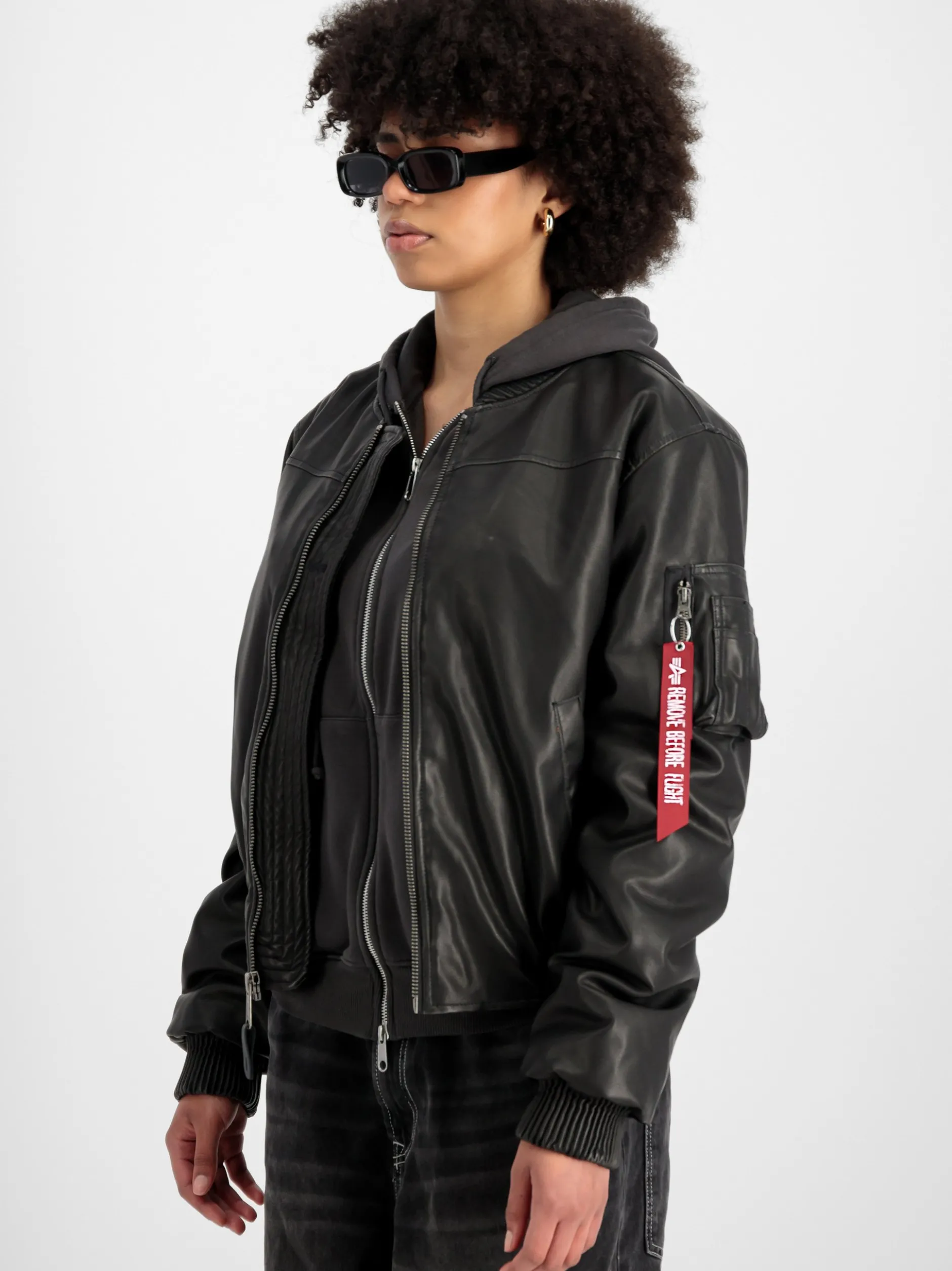 Alpha Industries Damen Bomberjacke in schwarz