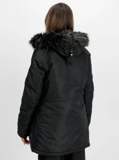 Alpha Industries Damen Parka & Winterjacke in schwarz