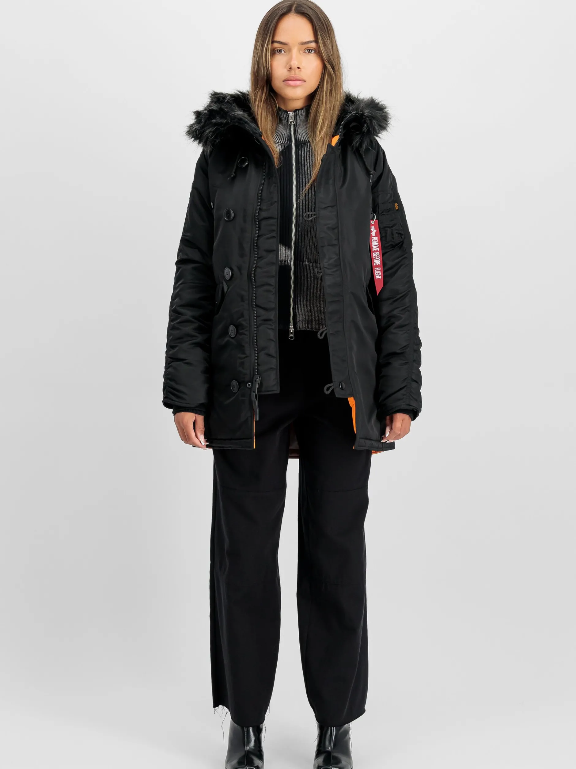 Alpha Industries Damen Parka & Winterjacke in schwarz