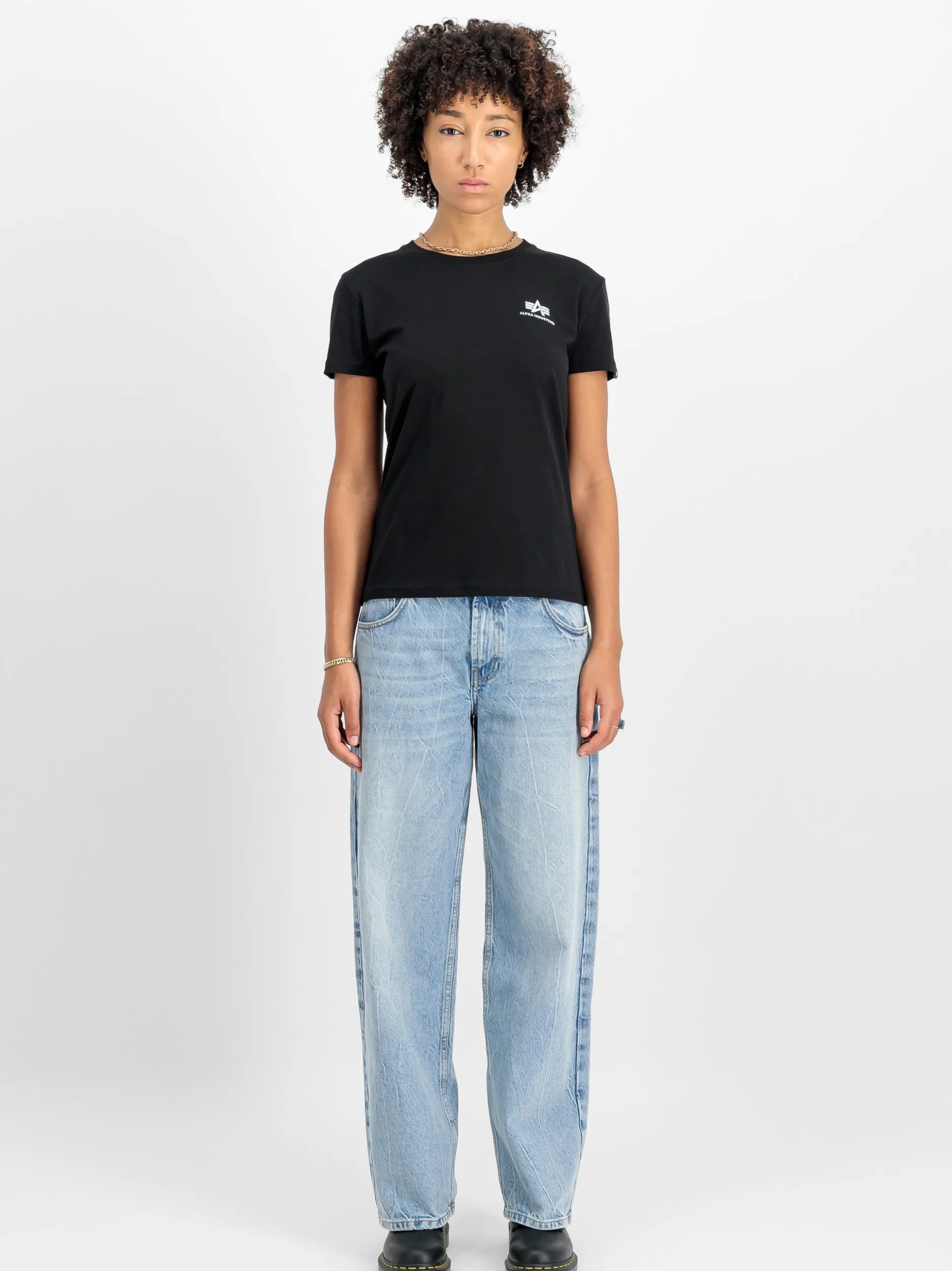 Alpha Industries Damen T-Shirt in schwarz