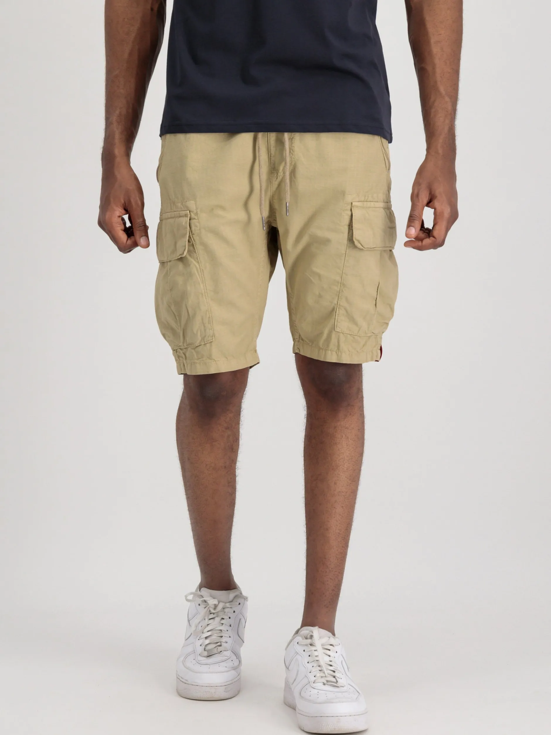 Alpha Industries Herren Cargo-Shorts in sand