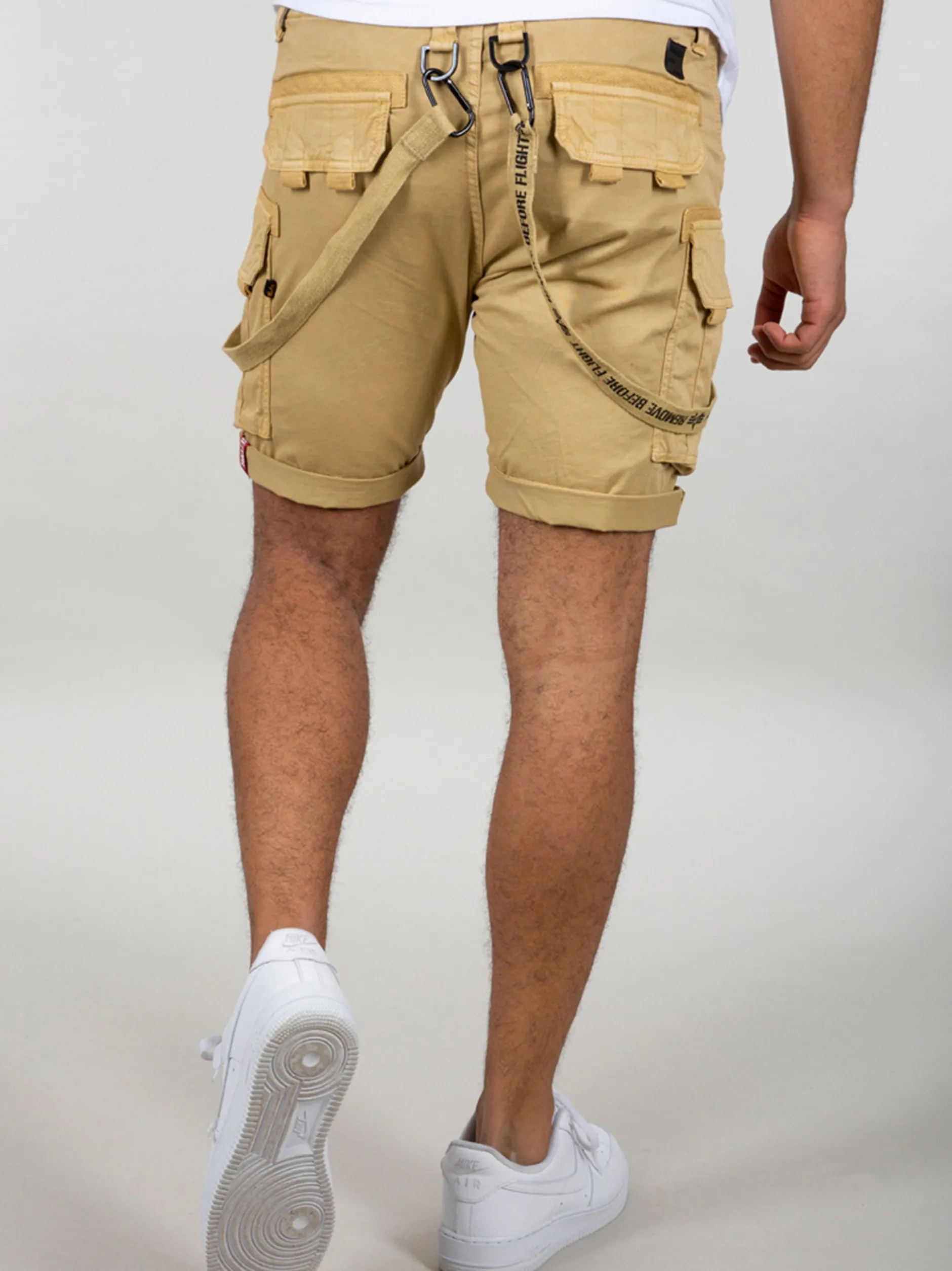 Alpha Industries Herren Cargo-Shorts in sand