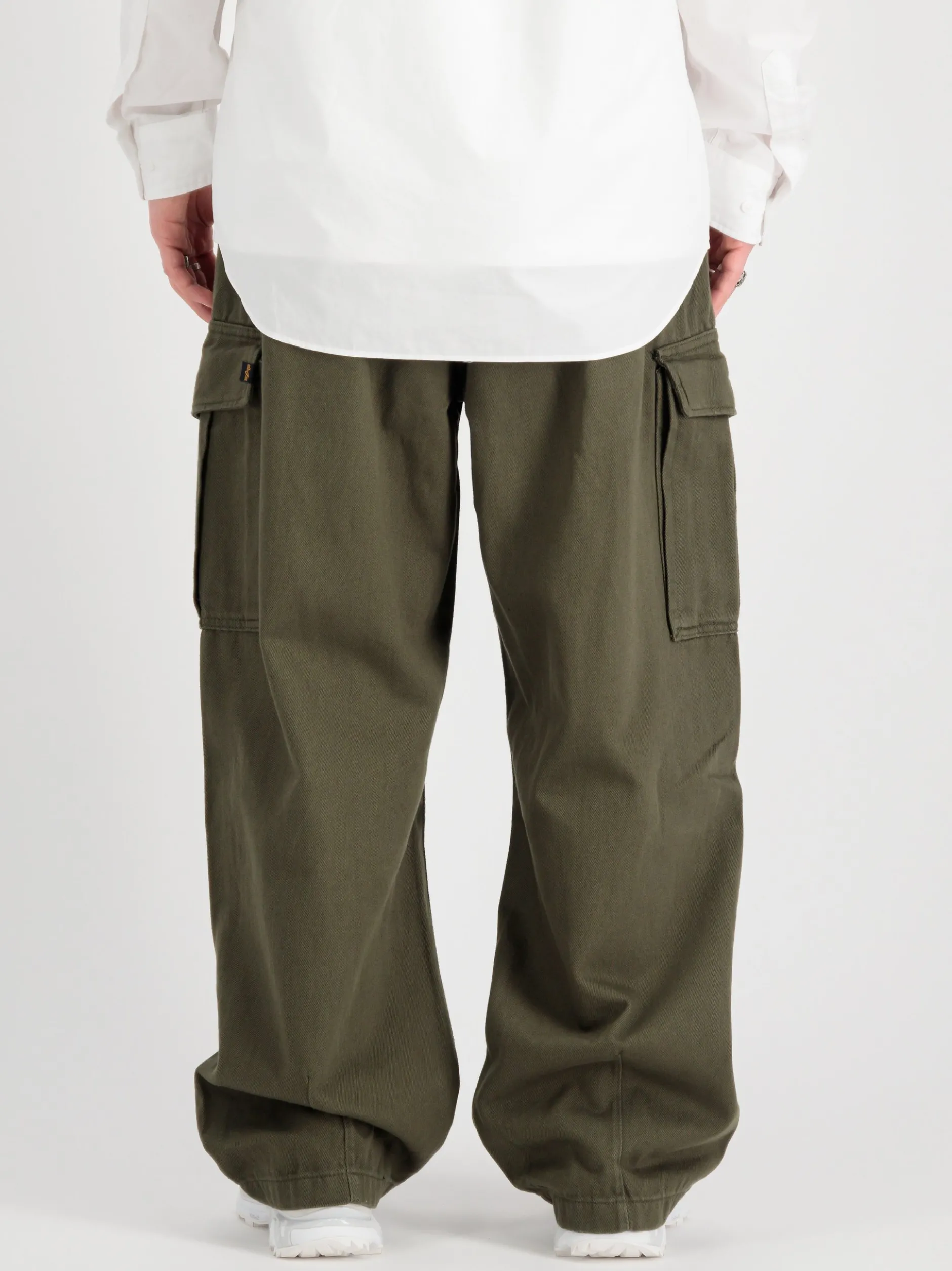 Alpha Industries Herren Hose in oliv