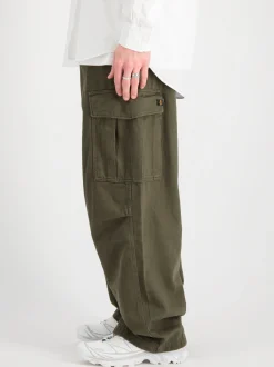 Alpha Industries Herren Hose in oliv