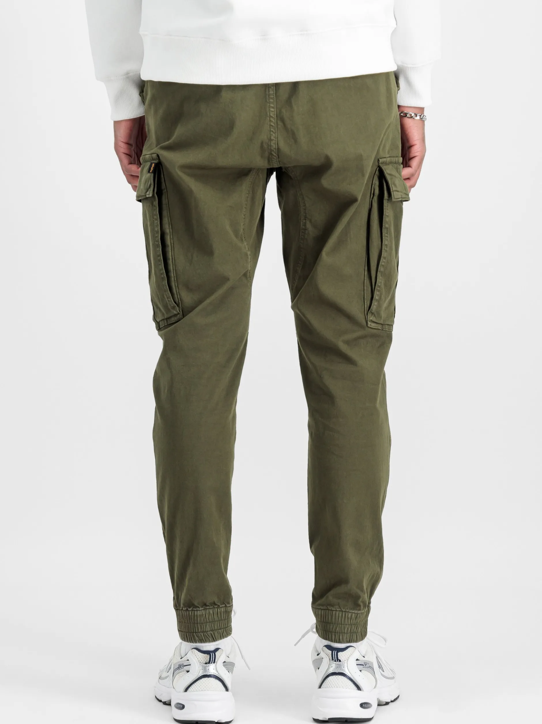 Alpha Industries Herren Hose in oliv