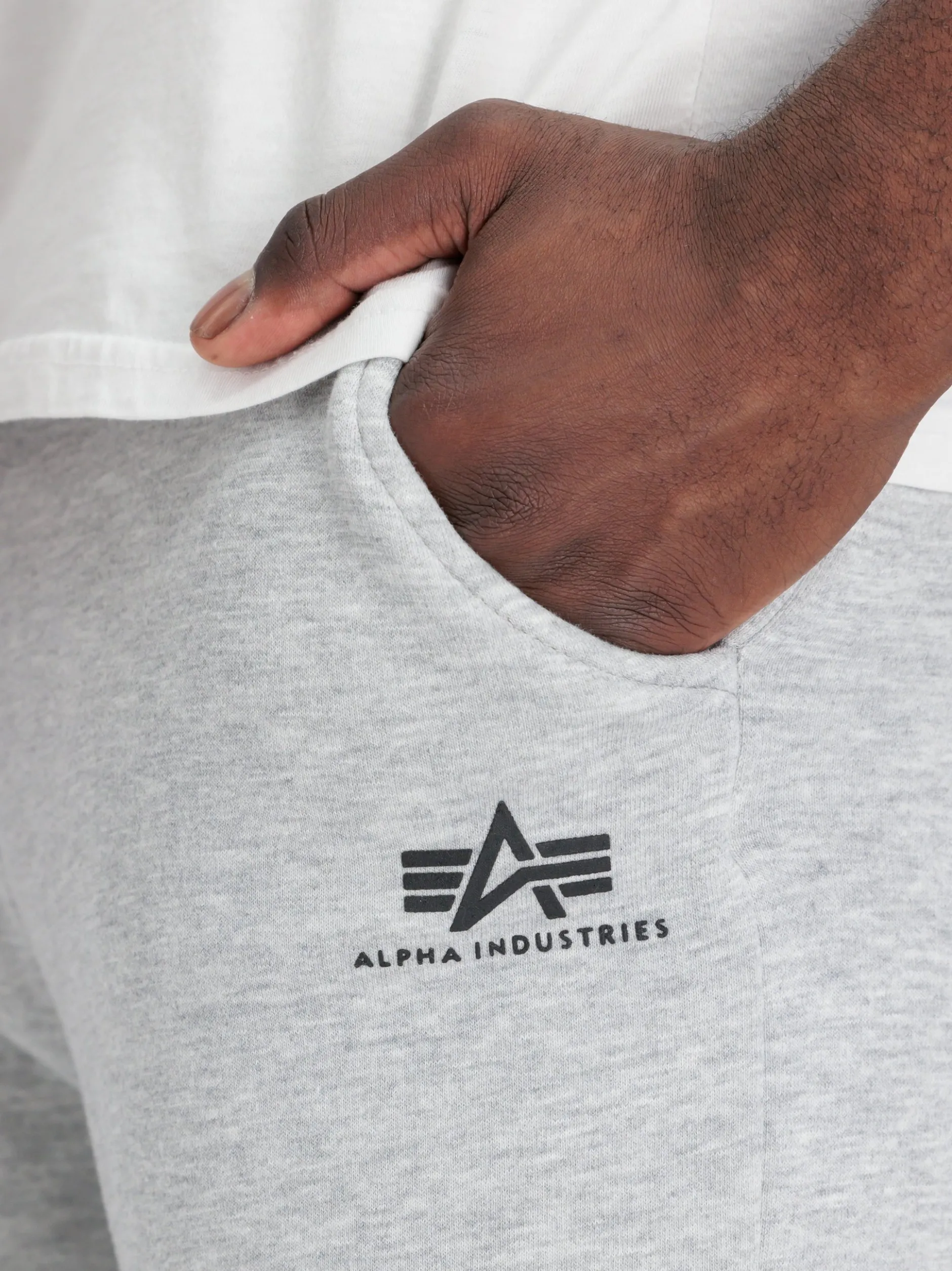 Alpha Industries Herren Jogginghose in grau