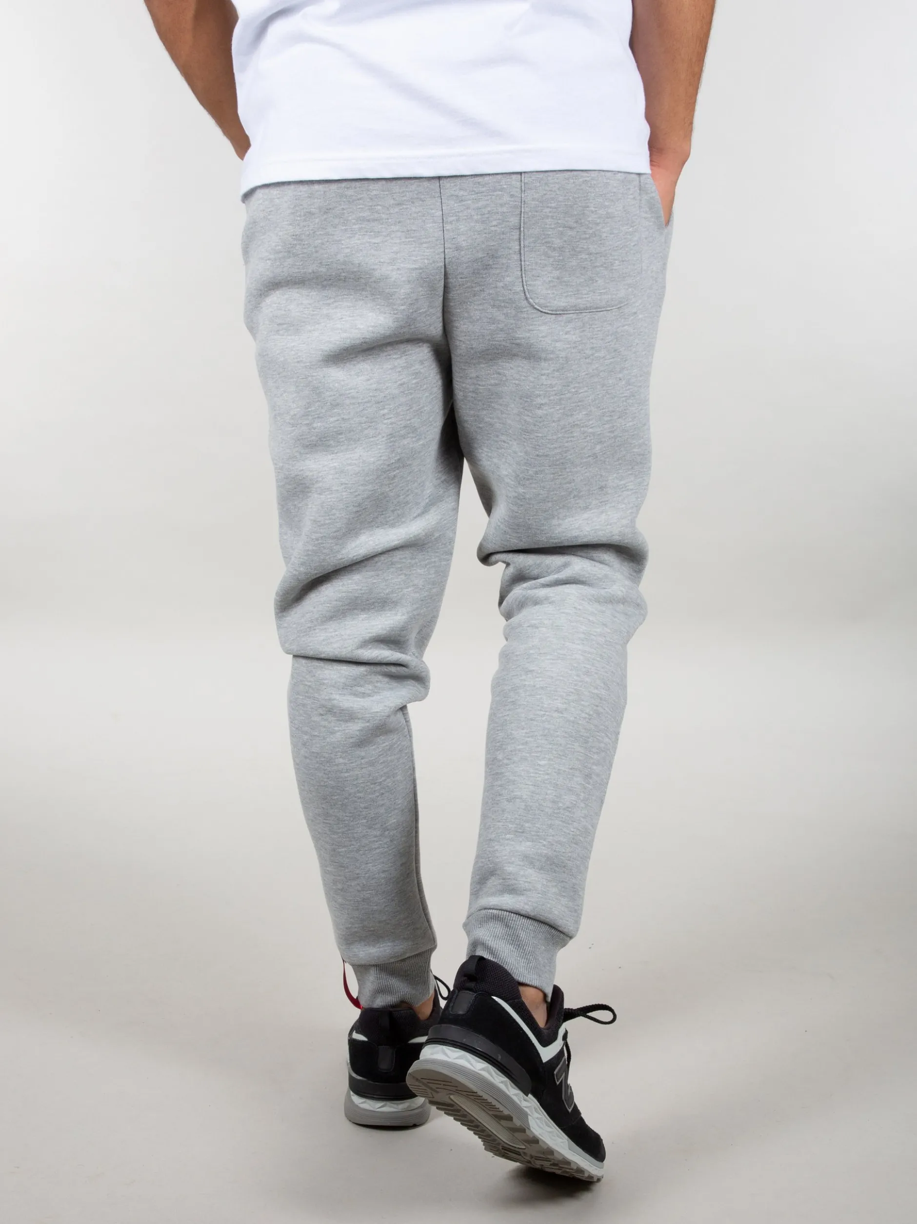 Alpha Industries Herren Jogginghose in grau