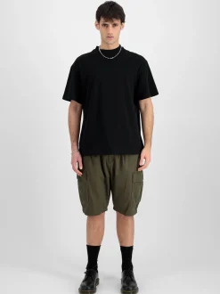 Alpha Industries Herren Kurze Hose in oliv