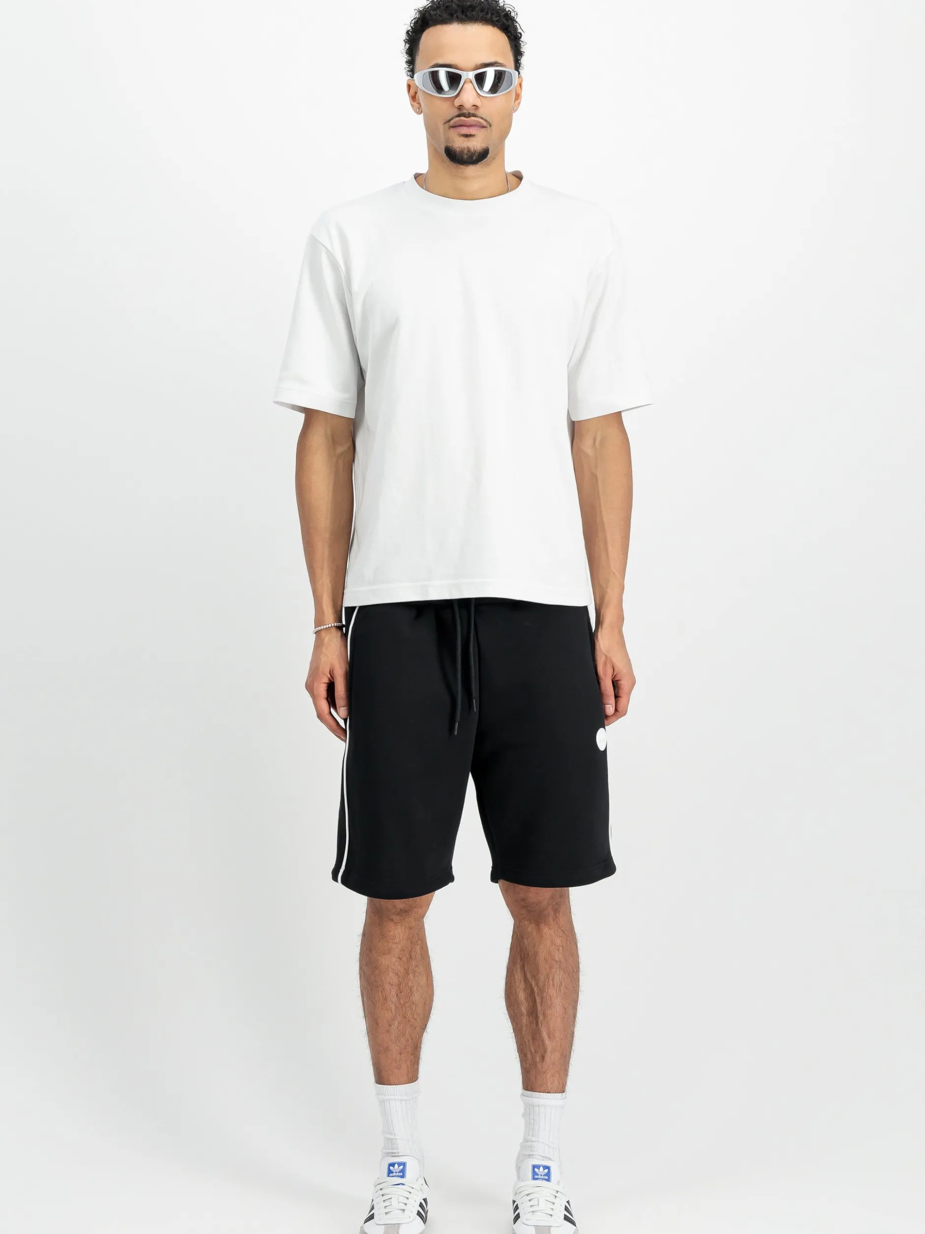 Alpha Industries Herren Kurze Hose in schwarz