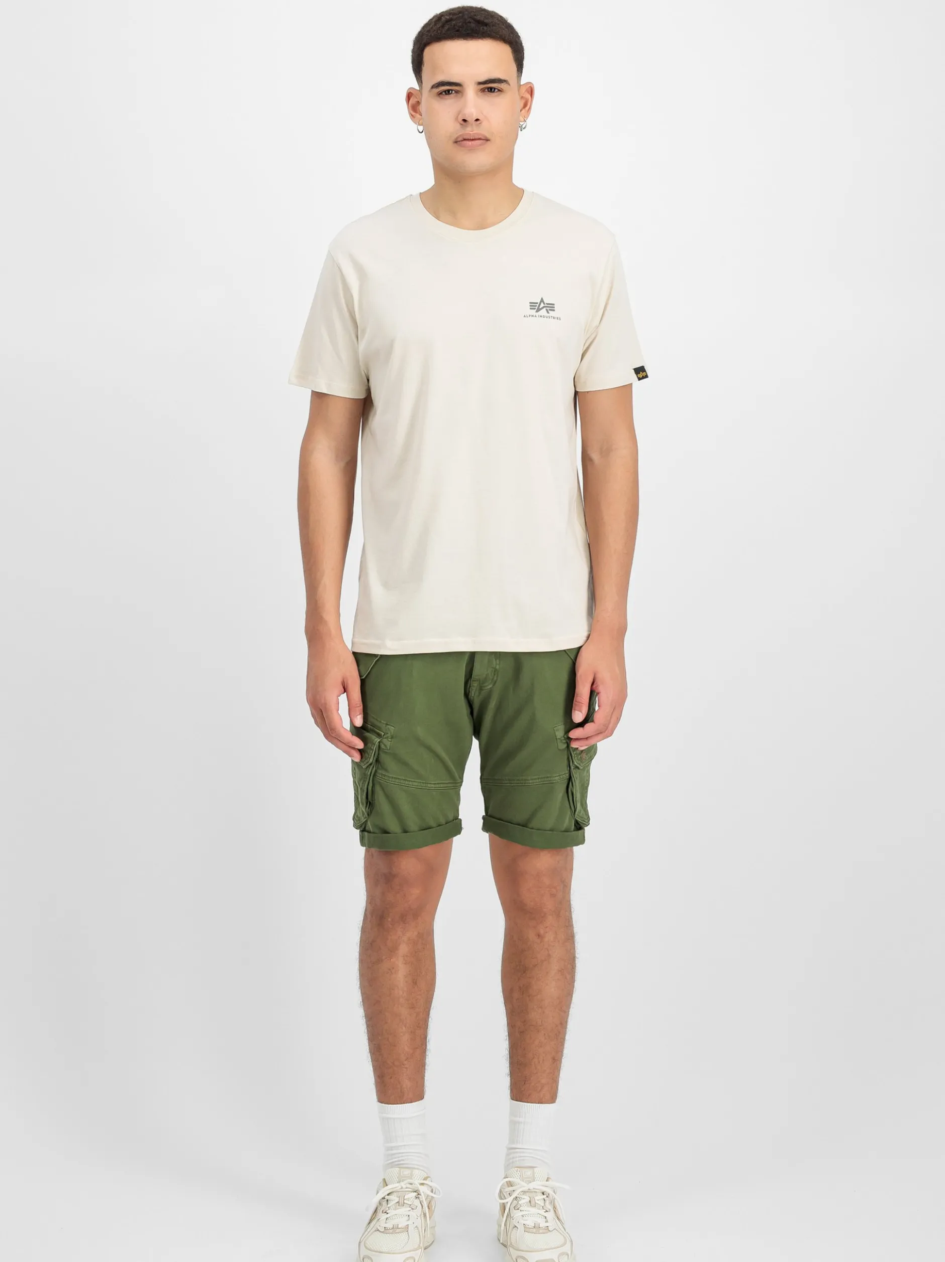 Alpha Industries Herren Kurze Hose in oliv