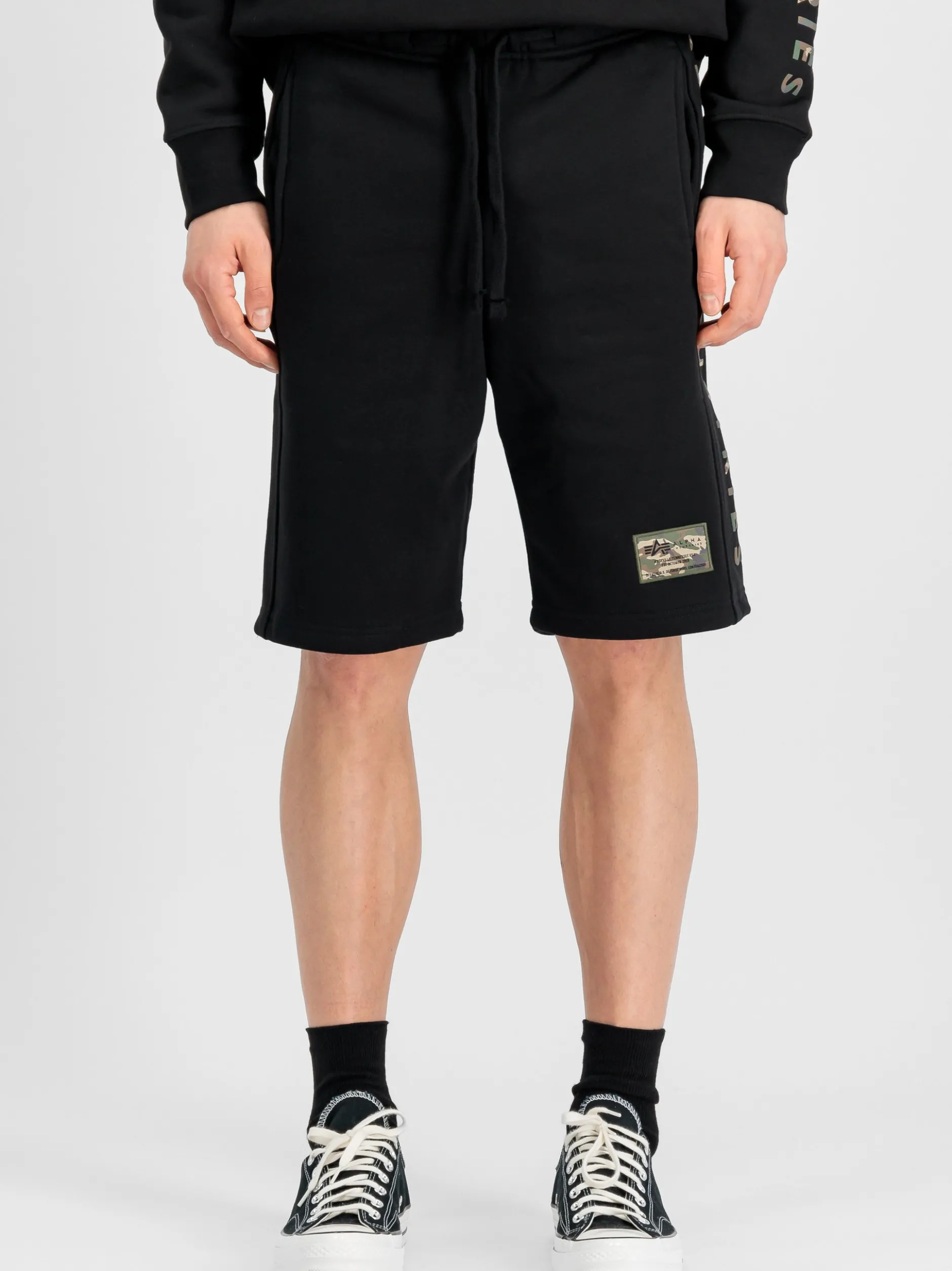 Alpha Industries Herren Kurze Hose in schwarz