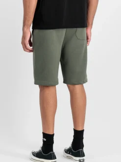 Alpha Industries Herren Shorts in oliv