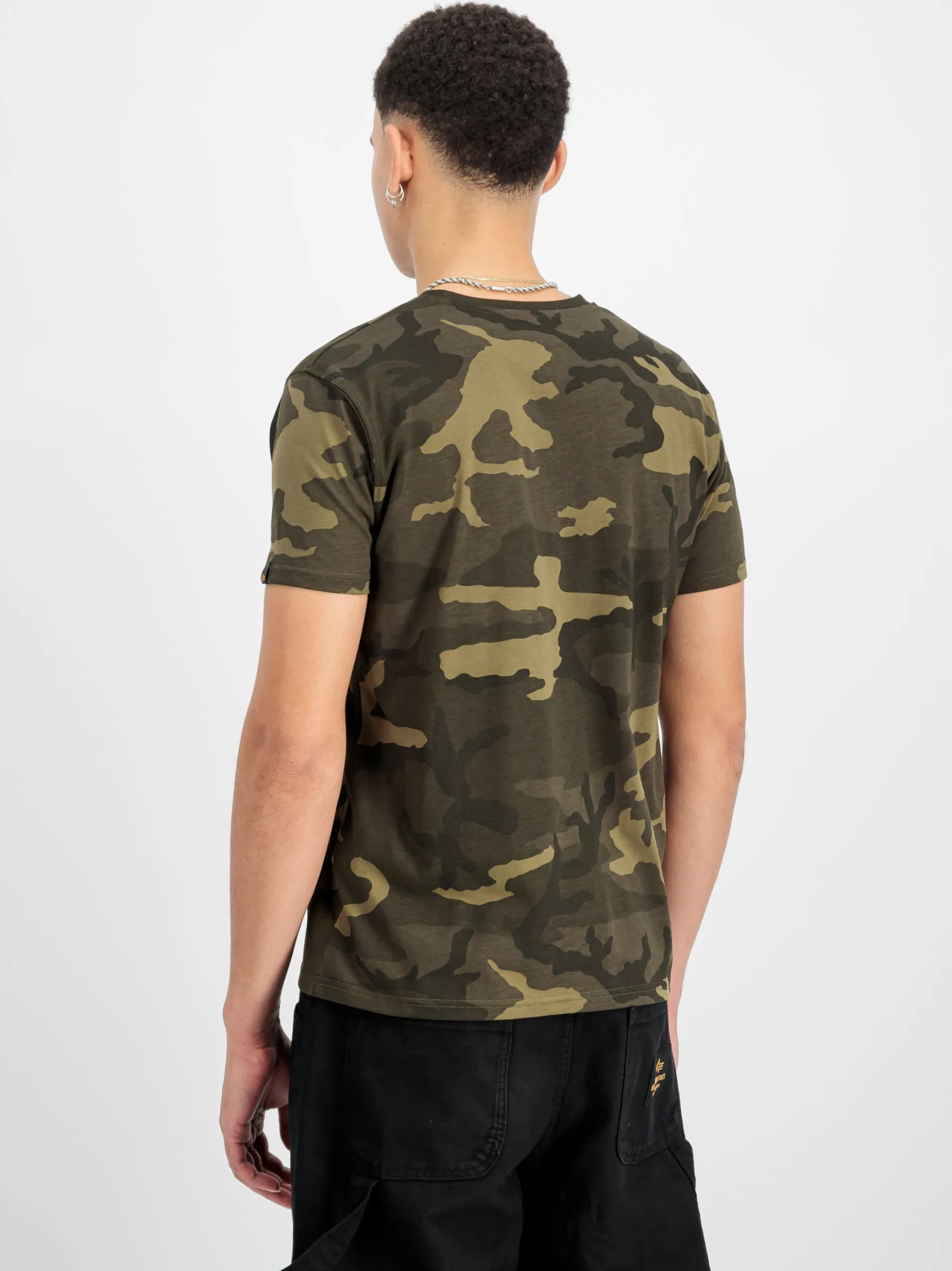 Alpha Industries Herren T-Shirt in oliv