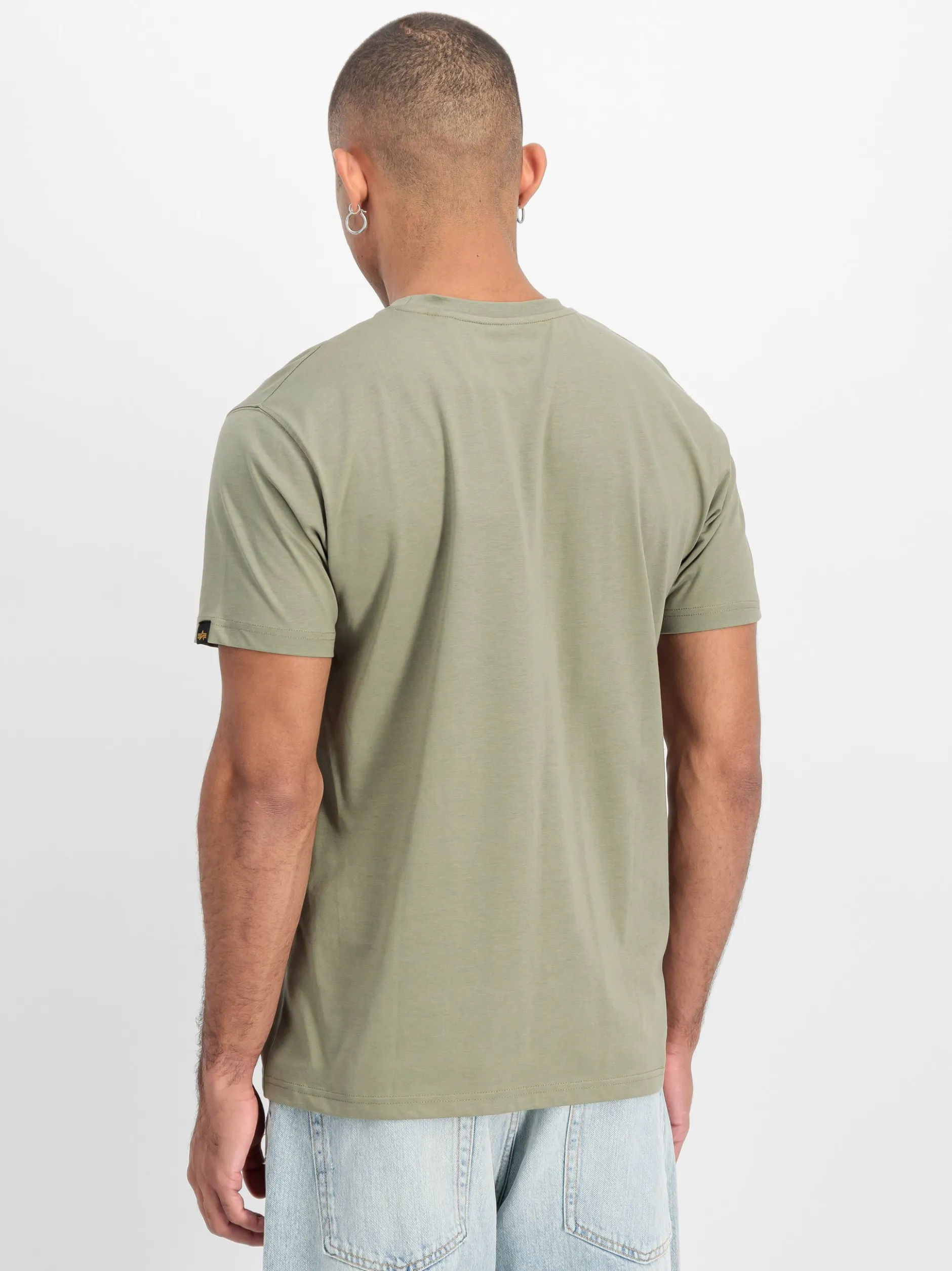 Alpha Industries Herren T-Shirt in oliv