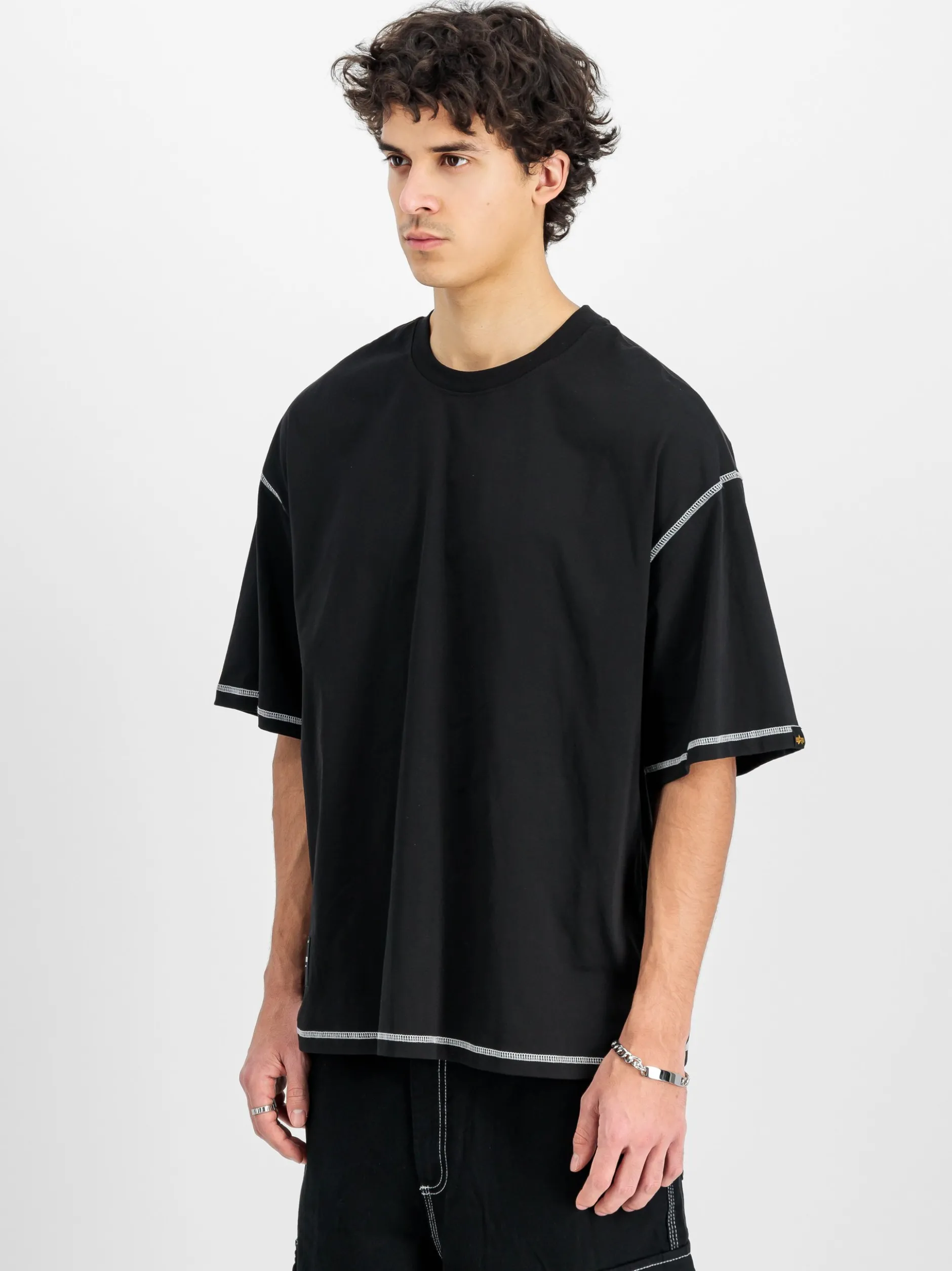 Alpha Industries Herren T-Shirt in schwarz