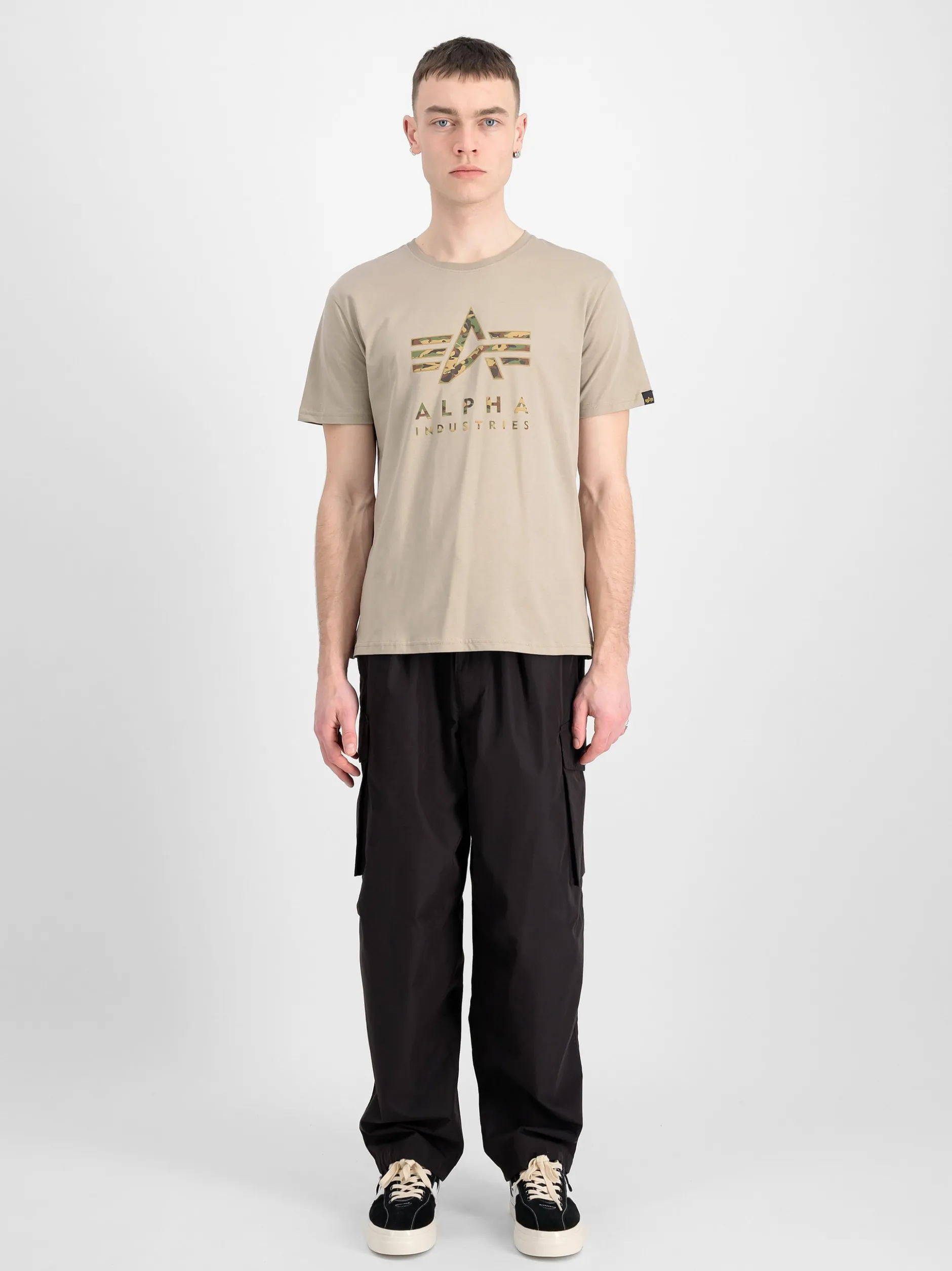 Alpha Industries Herren T-Shirt in sand