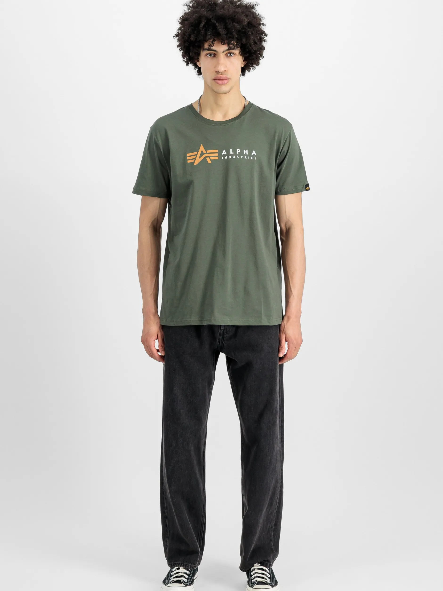 Alpha Industries Herren T-Shirt in oliv
