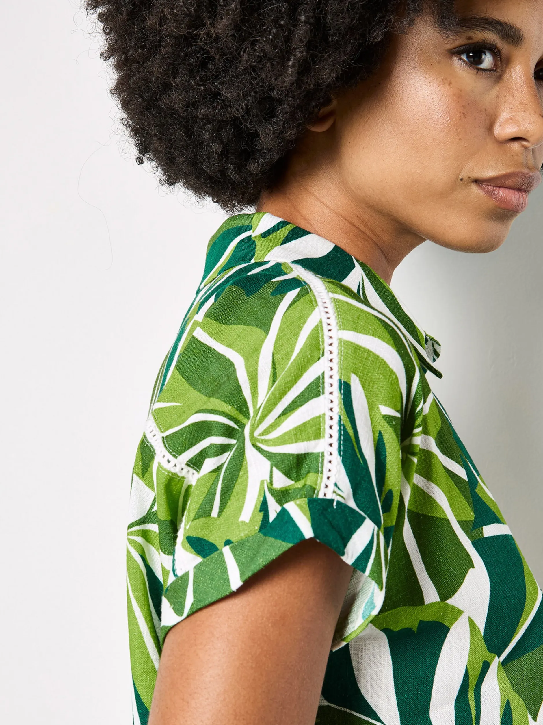 Apricot Damen Bluse in grün mehrfarbig - Ärmel: kurzarm