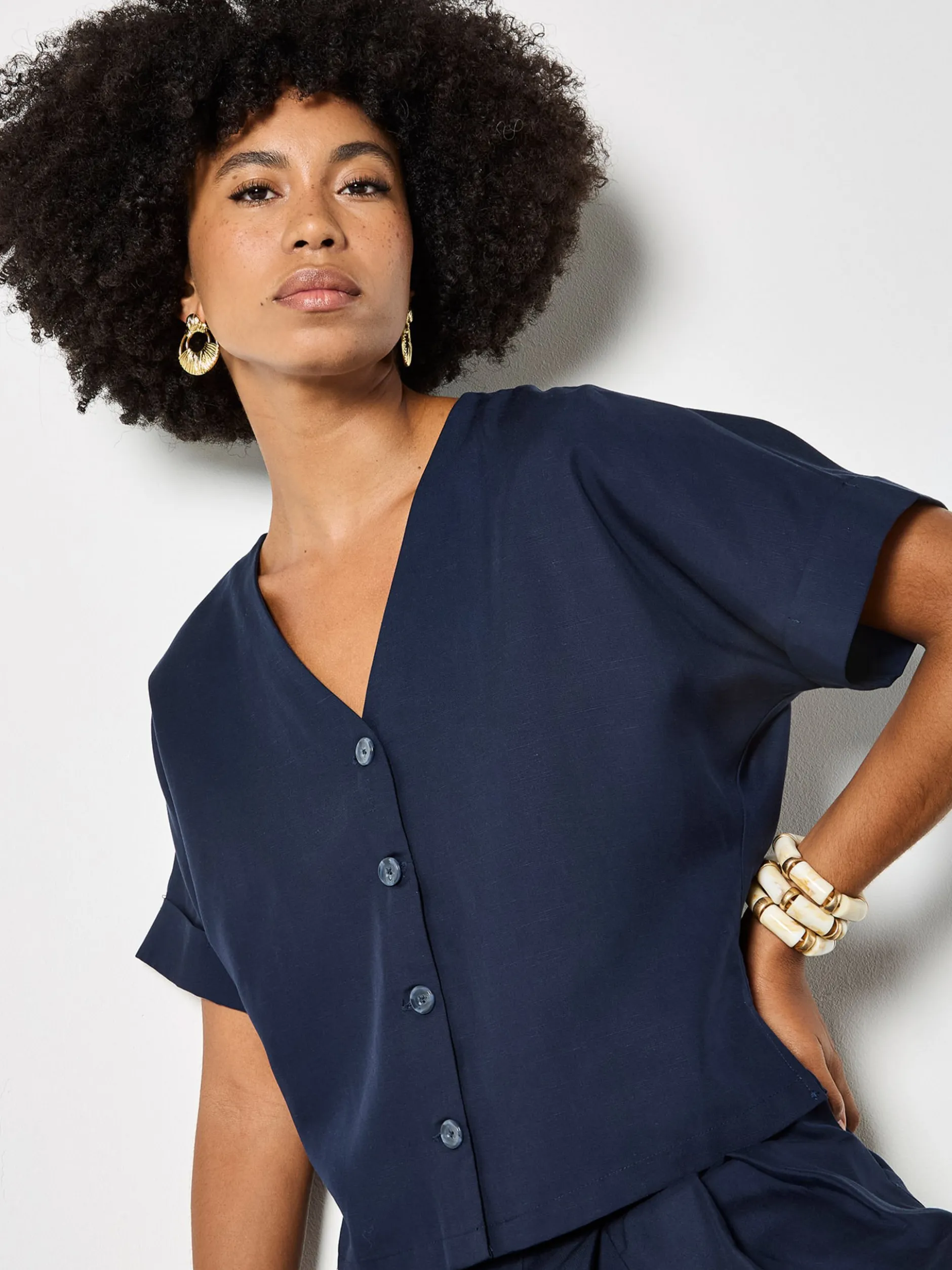 Apricot Damen Bluse in marine - Ausschnitt: V-Ausschnitt
