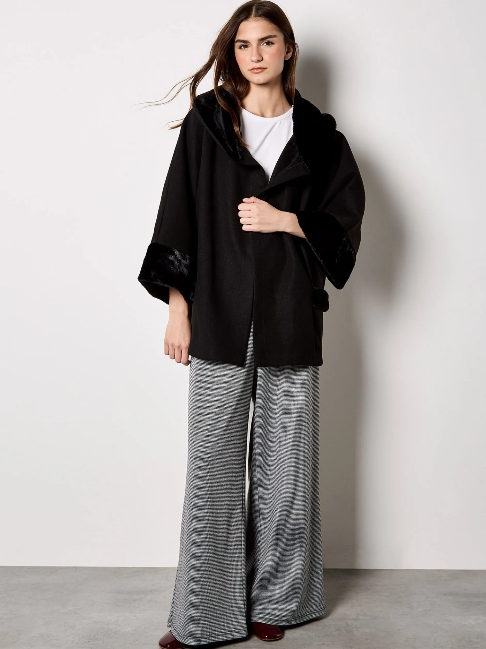 Apricot Damen Jacke in schwarz