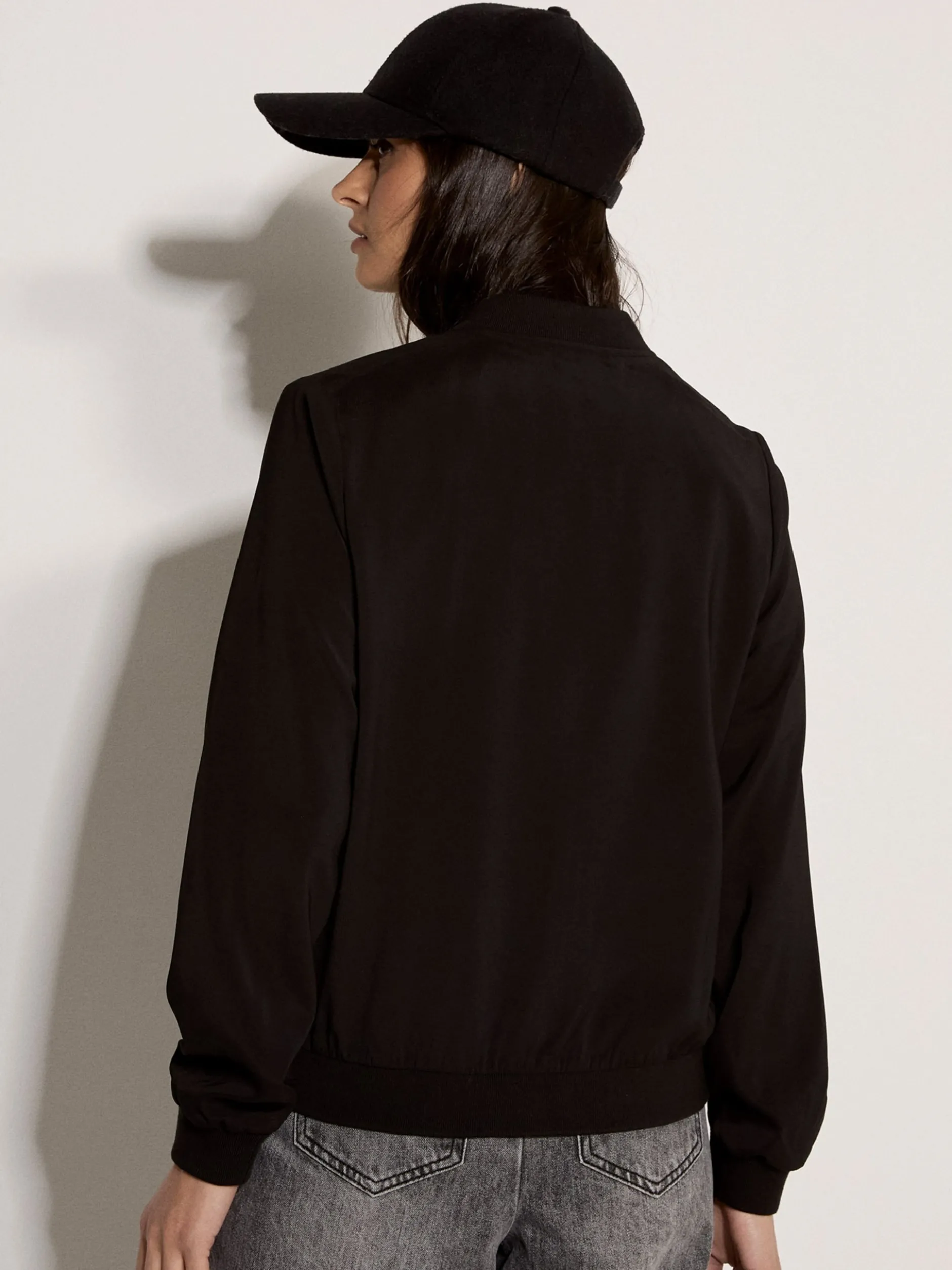 Apricot Damen Jacke in schwarz