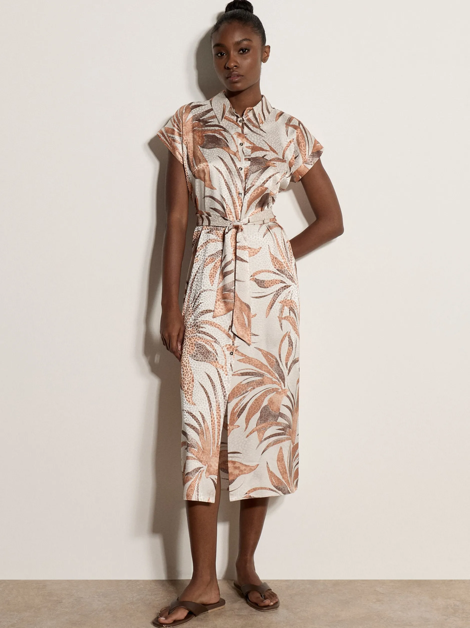 Apricot Damen Midikleid in beige - Länge: midi