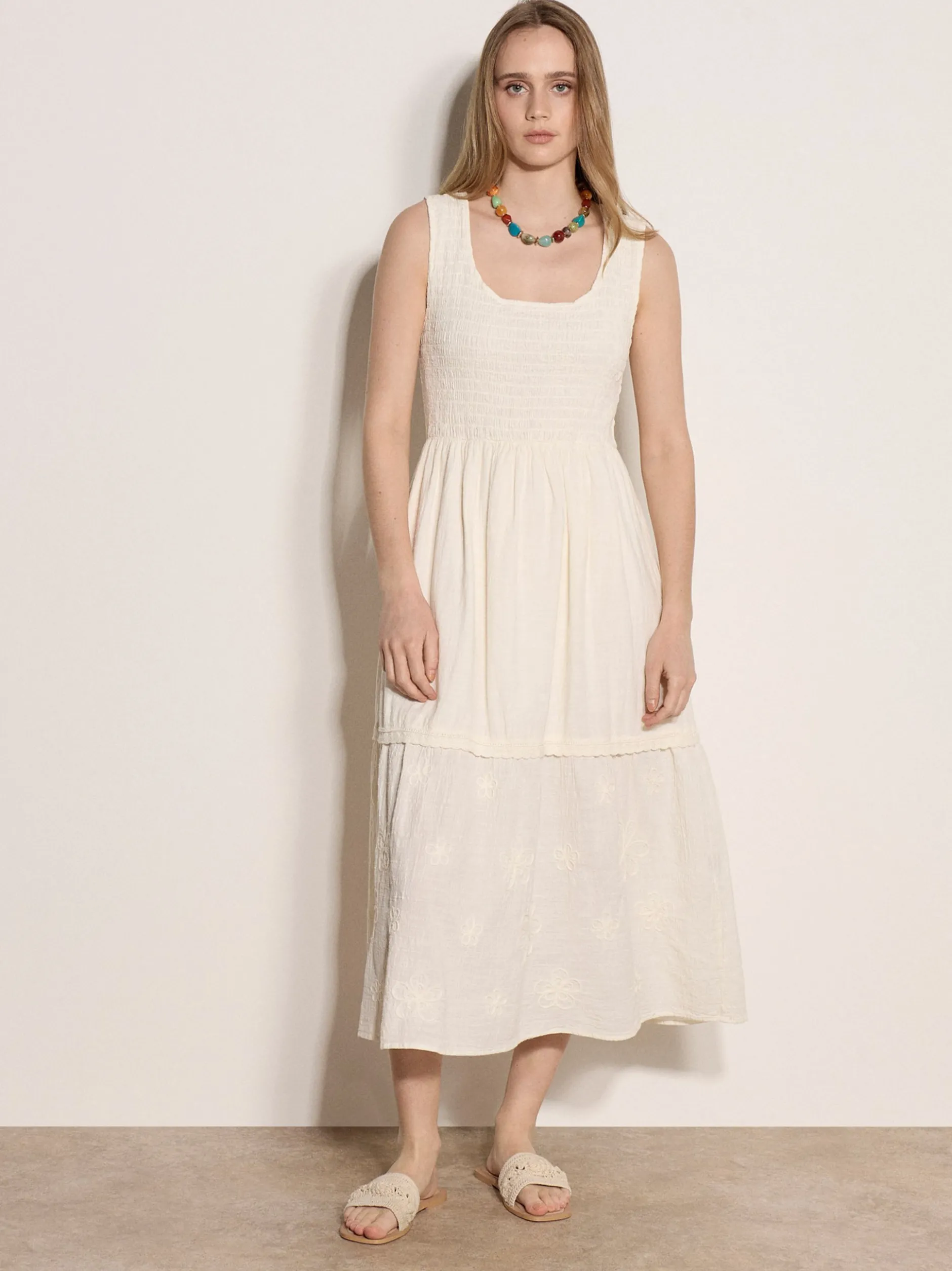 Apricot Damen Midikleid in beige ecru - Länge: midi