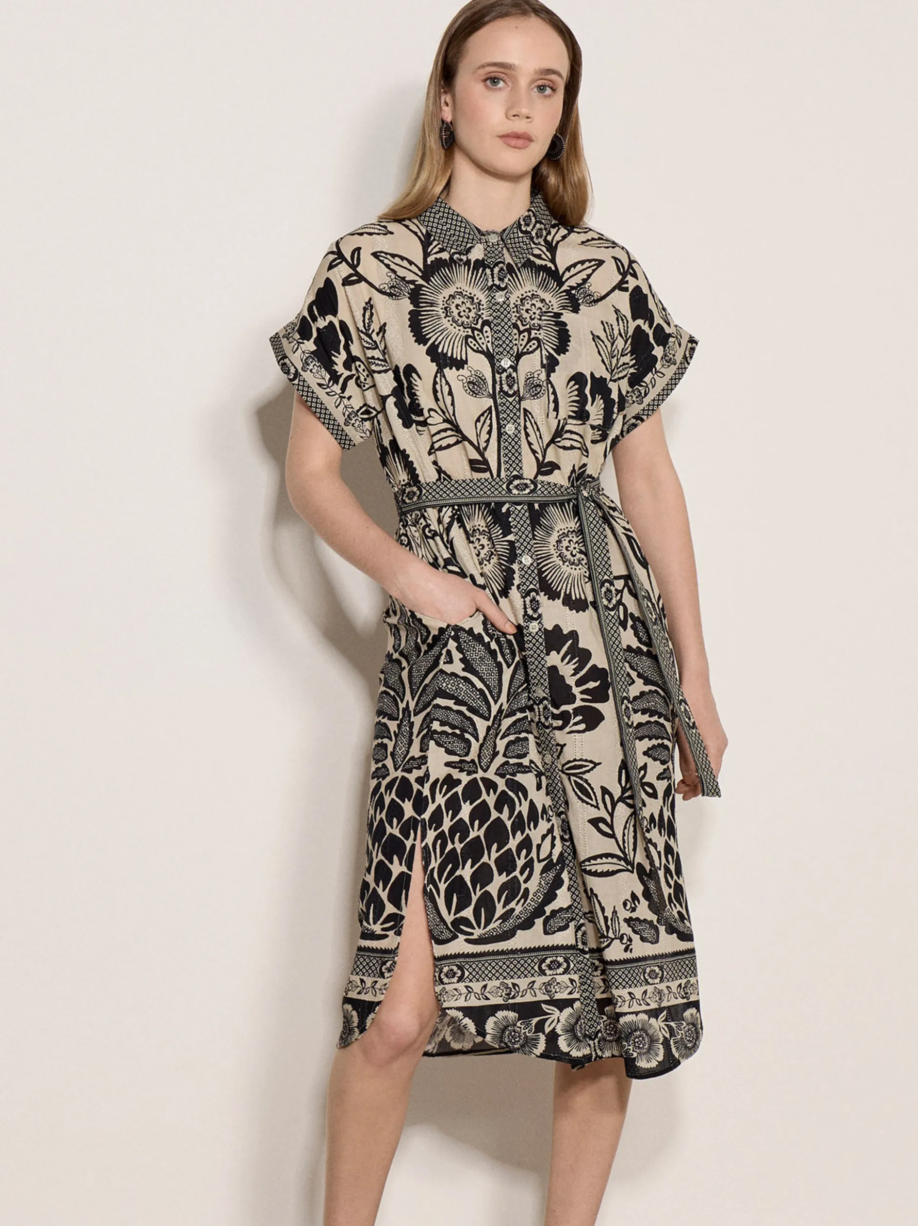 Apricot Damen Midikleid in beige - Länge: midi