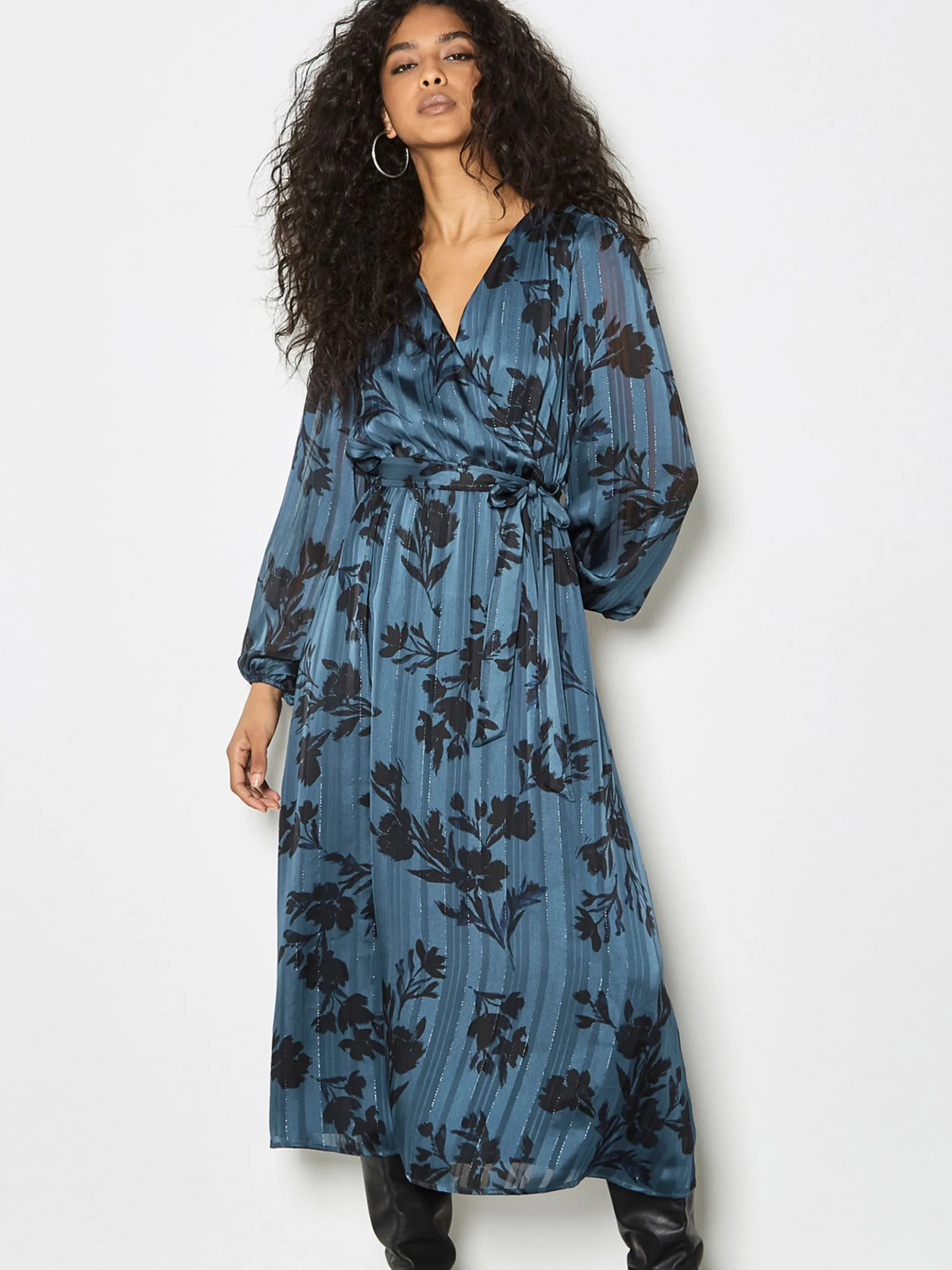 Apricot Damen Midikleid in blau - Länge: midi
