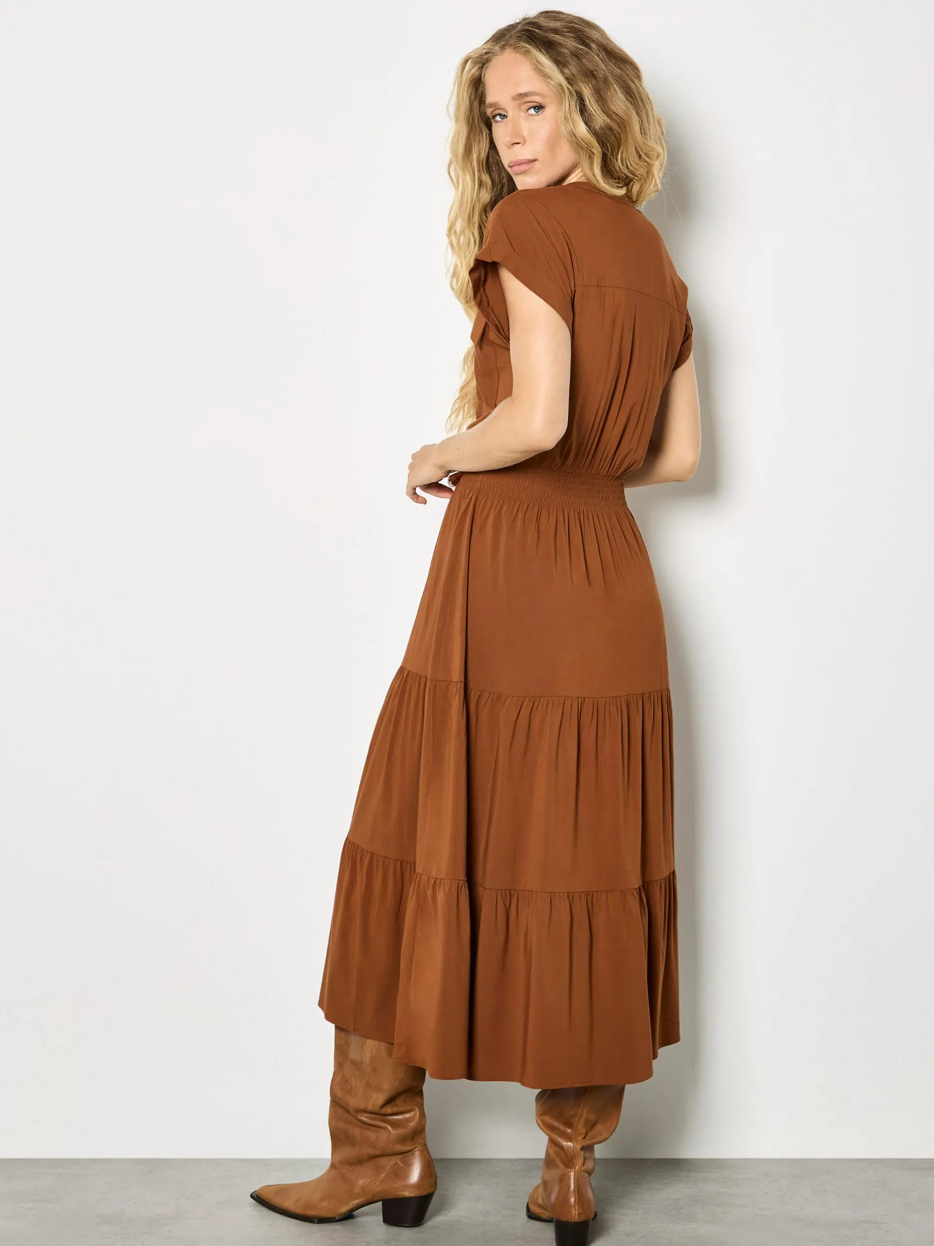 Apricot Damen Midikleid in braun rot - Länge: midi