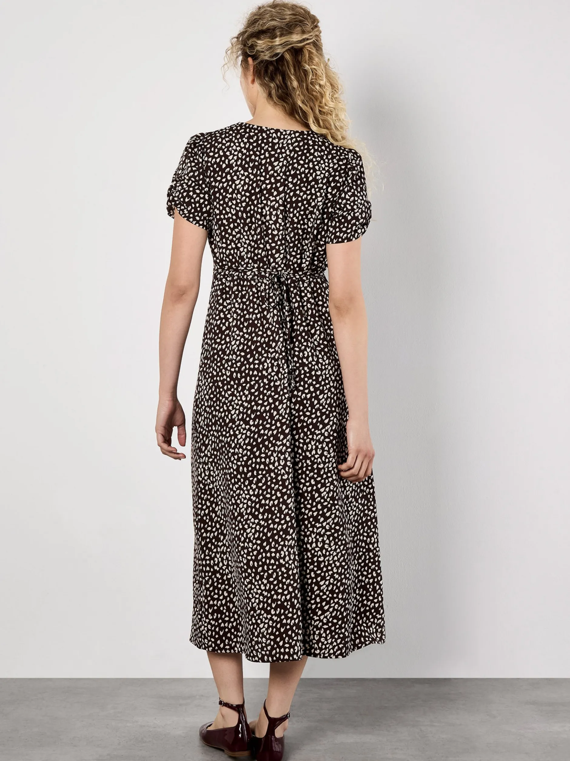 Apricot Damen Midikleid in braun - Länge: midi