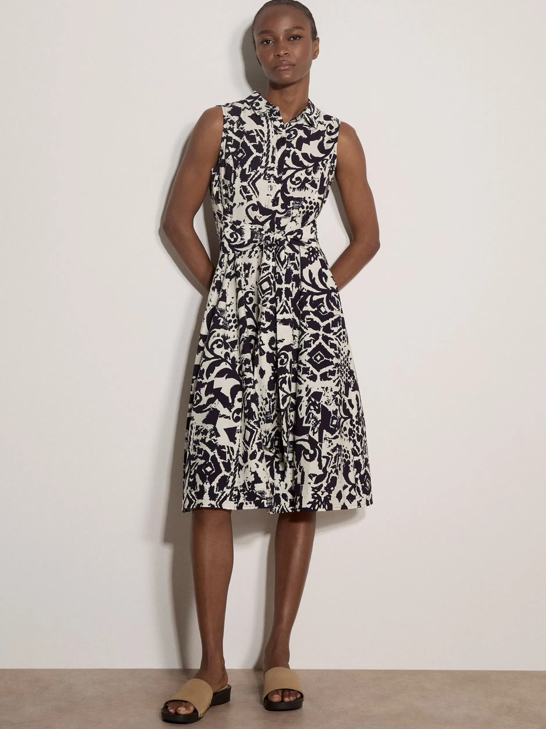 Apricot Damen Midikleid in marine blau - Länge: lang