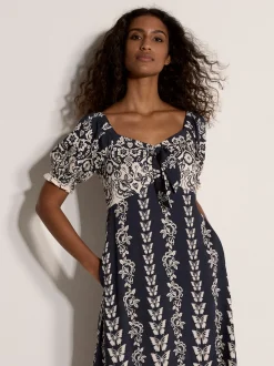 Apricot Damen Midikleid in marine weiß - Länge: midi