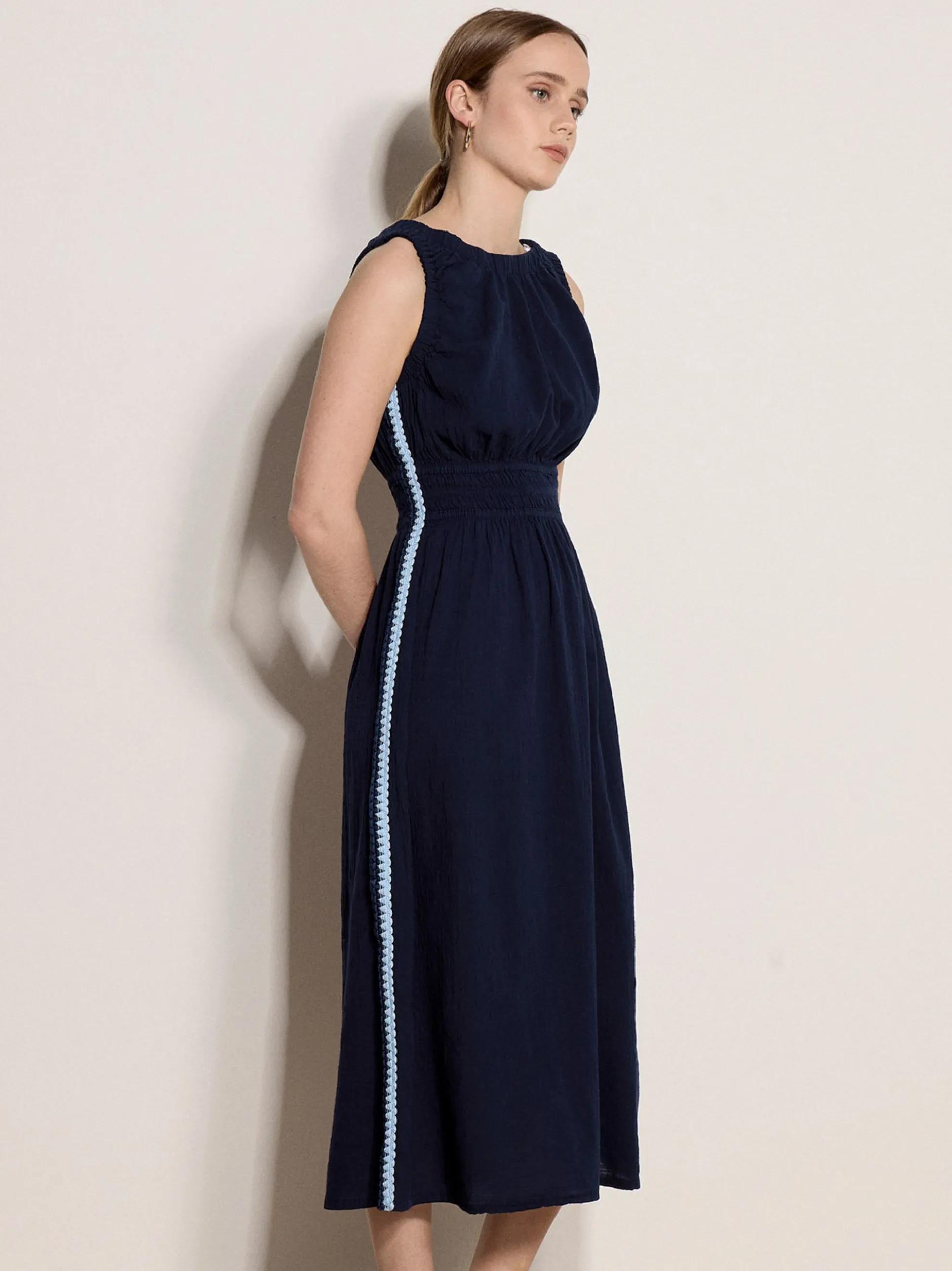 Apricot Damen Midikleid in marine blau - Länge: midi