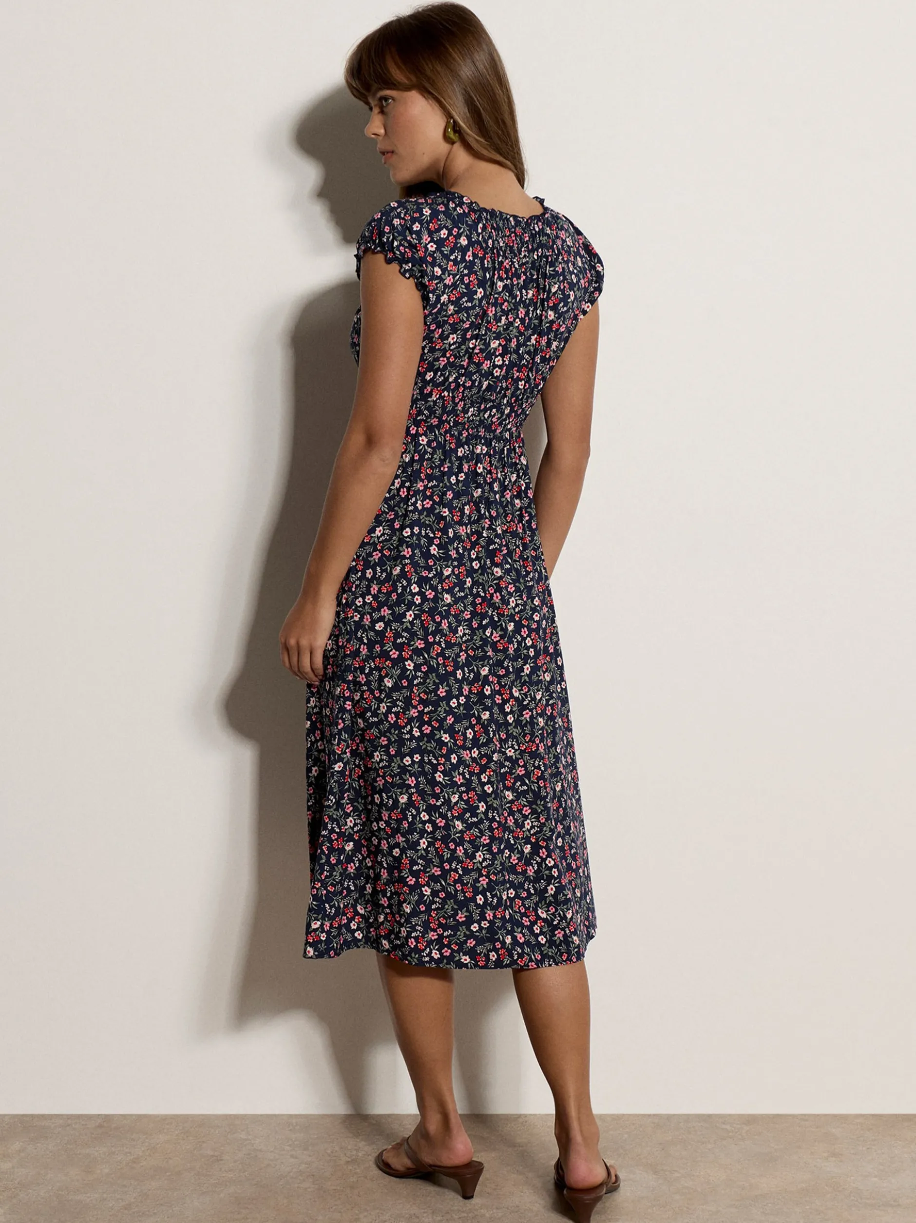 Apricot Damen Midikleid in rot - Länge: midi