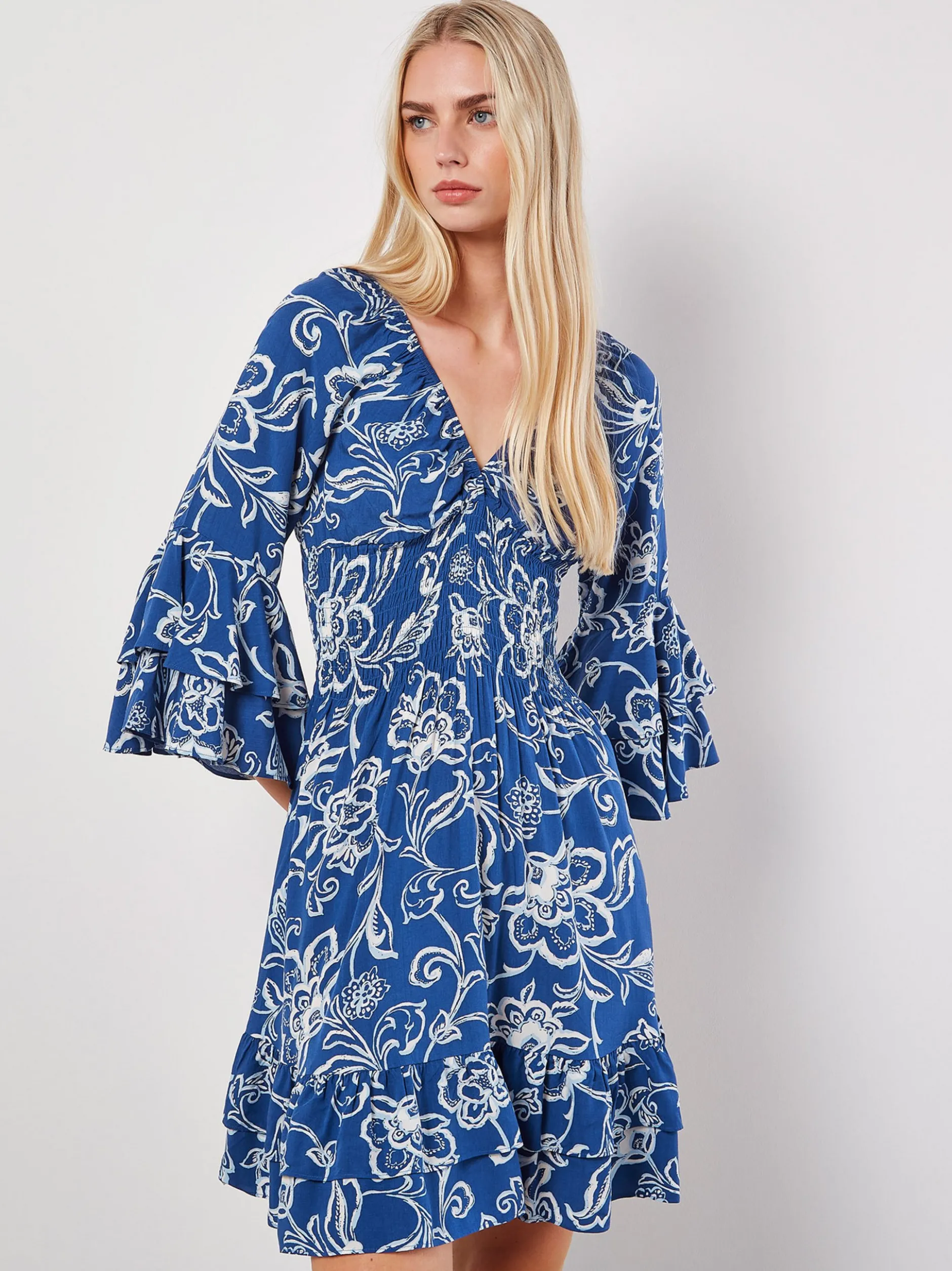 Apricot Damen Minikleid in blau - Länge: knielang