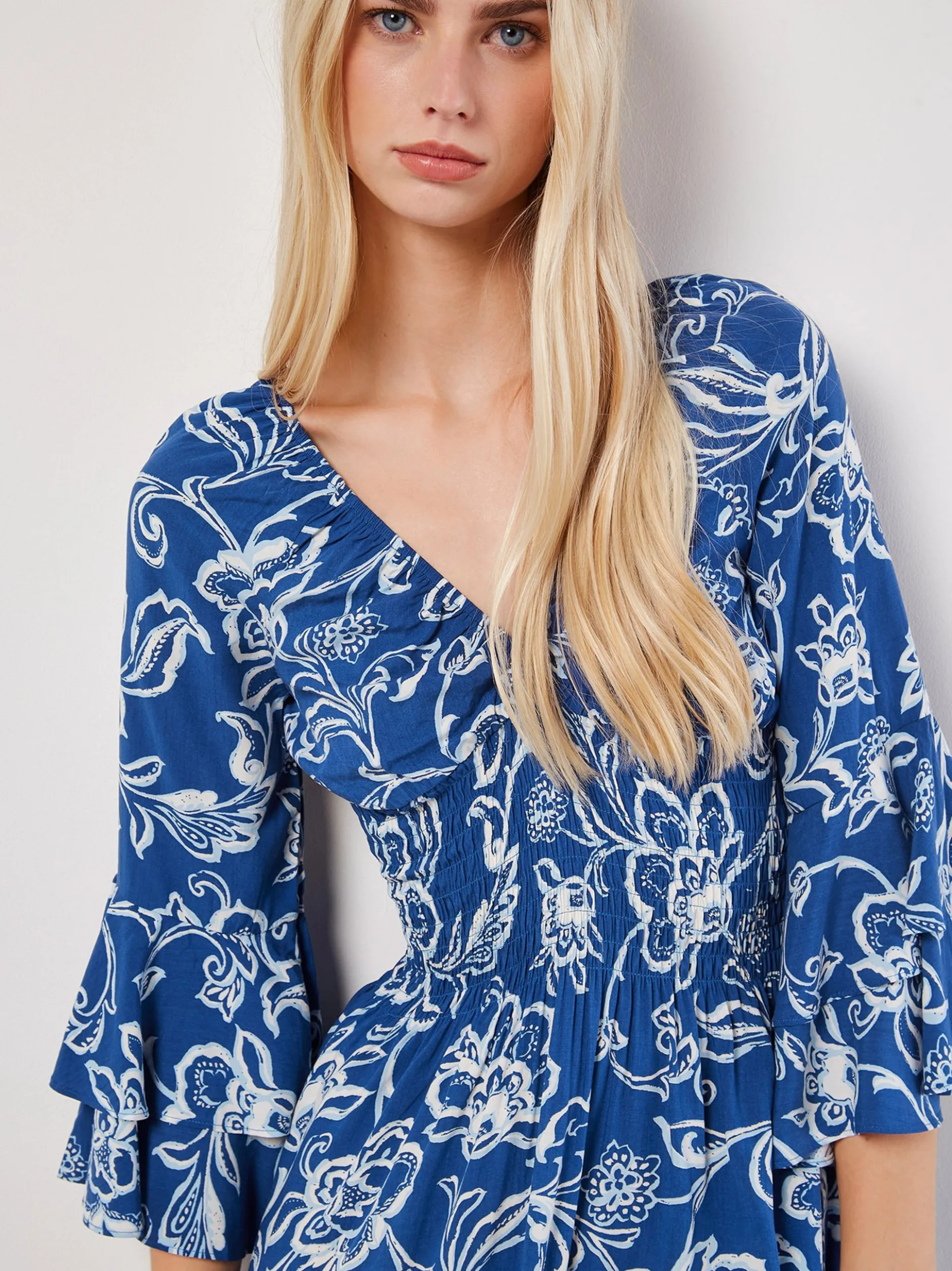 Apricot Damen Minikleid in blau - Länge: knielang