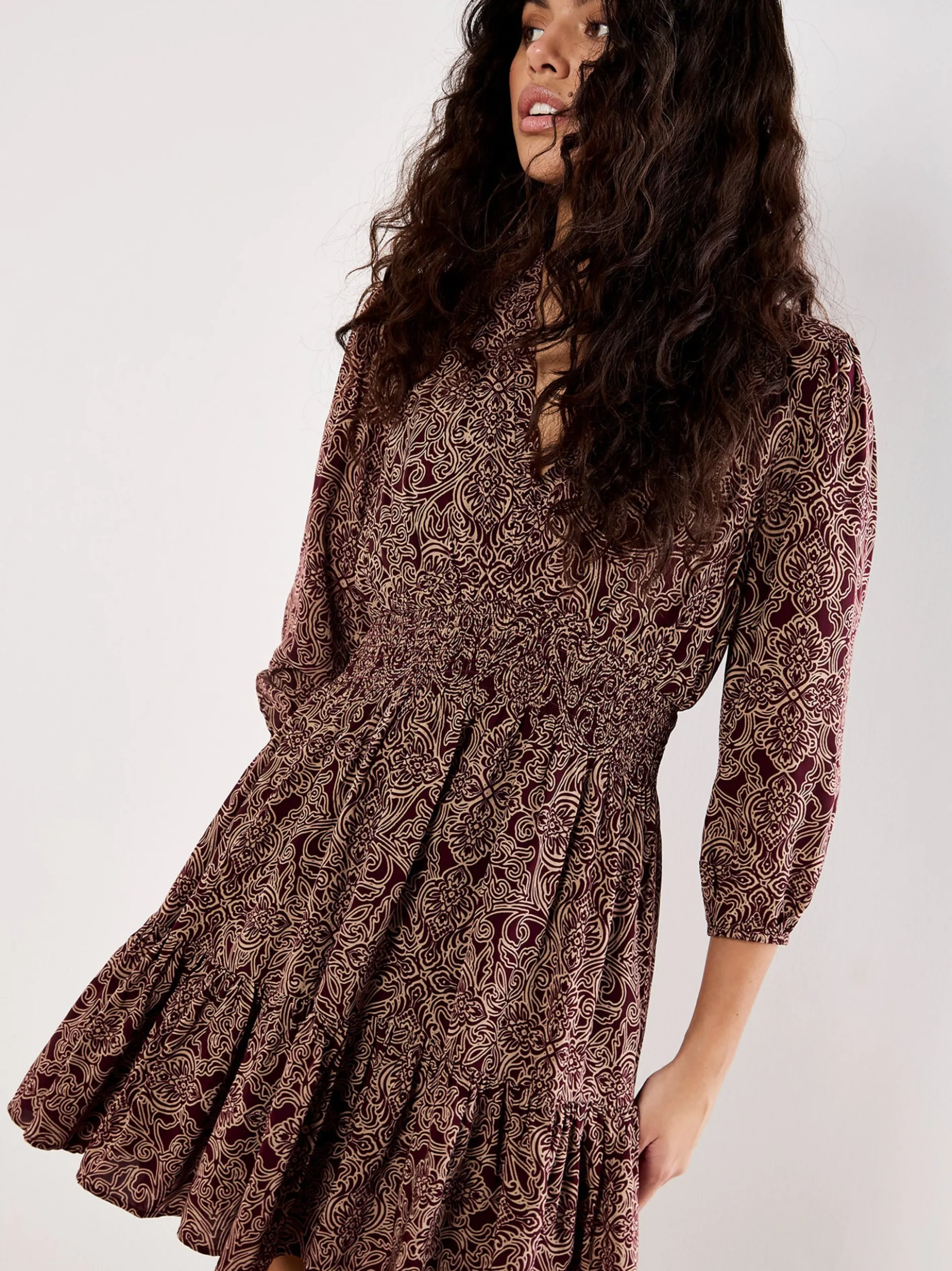 Apricot Damen Minikleid in rosenholz bordeaux