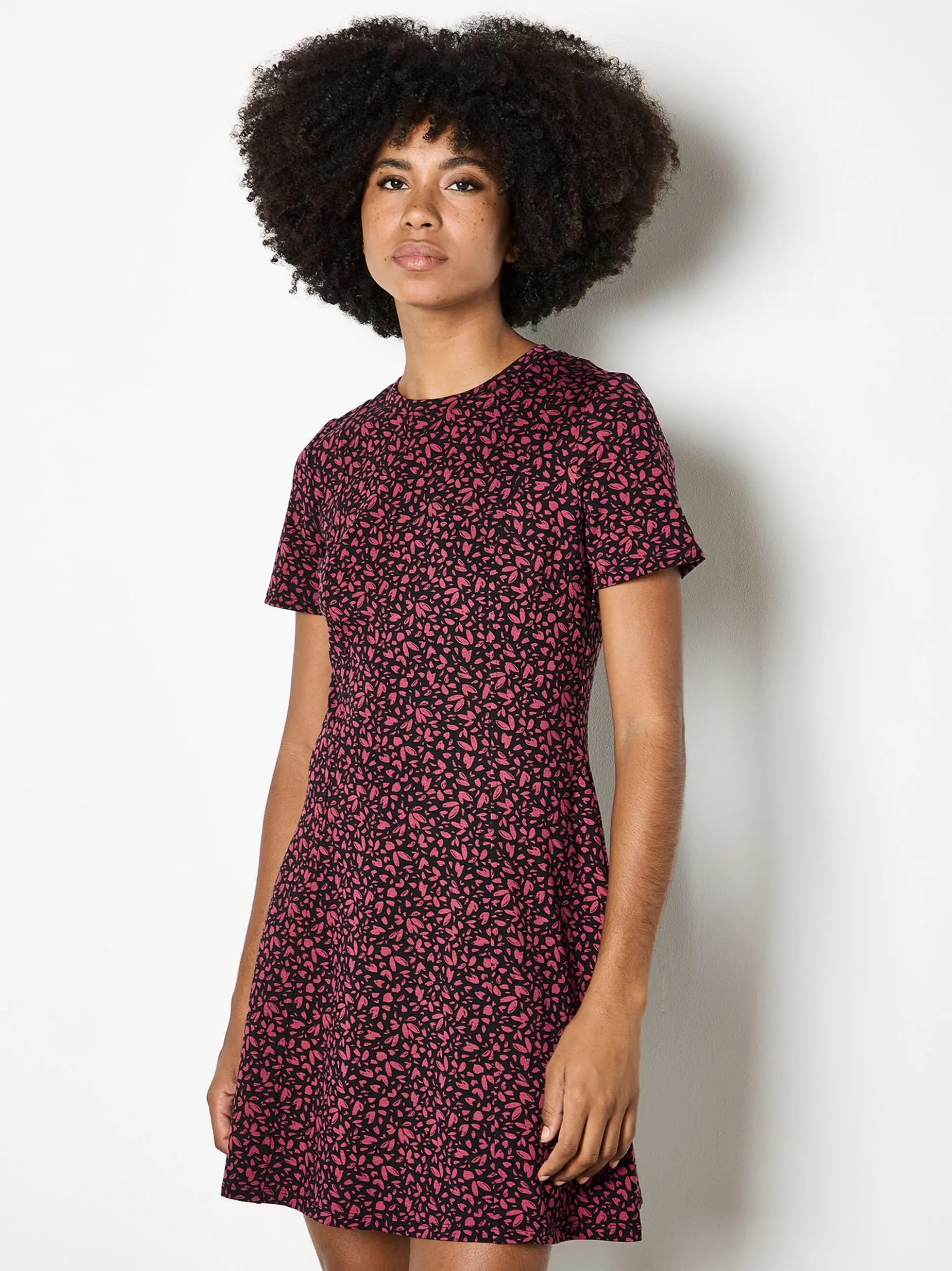 Apricot Damen Minikleid in rosenholz bordeaux