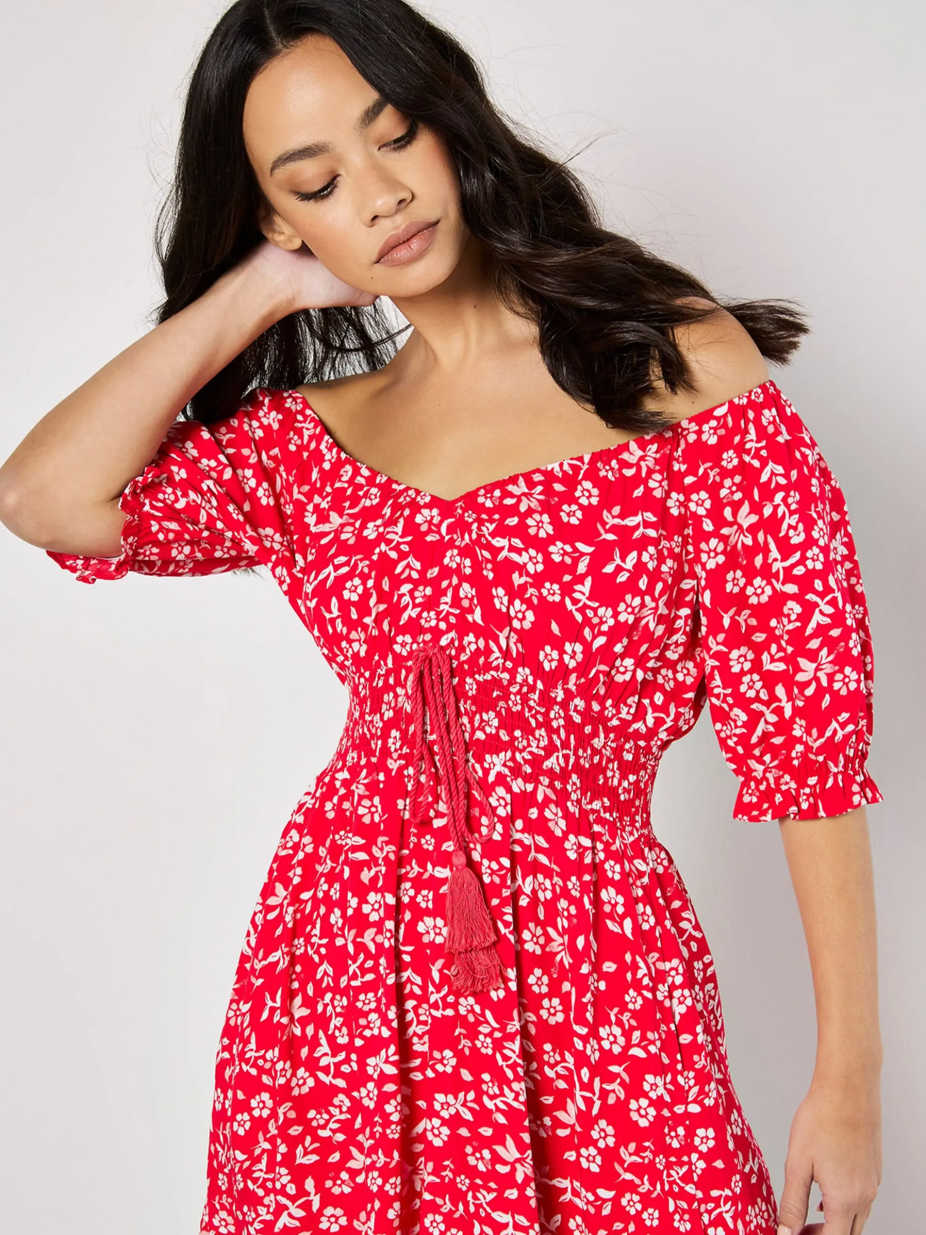 Apricot Damen Minikleid in rot - Länge: knielang