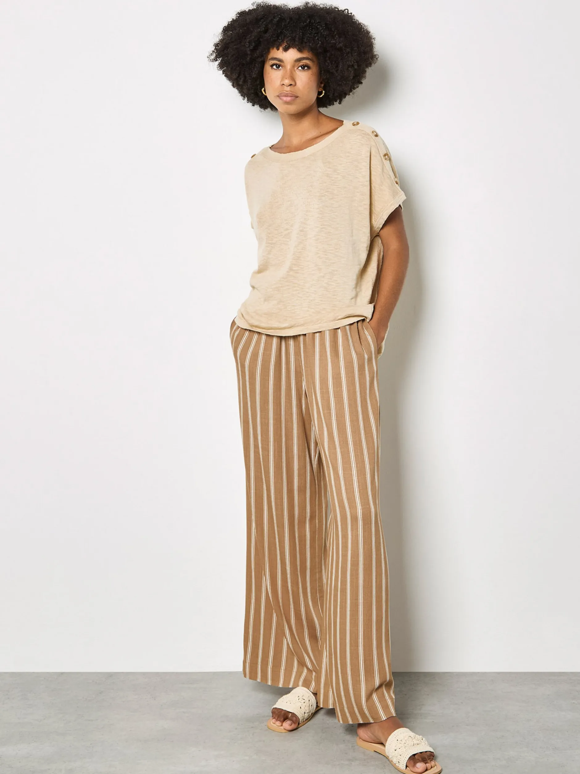 Apricot Damen Strickshirt in sand beige - Ärmel: kurzarm