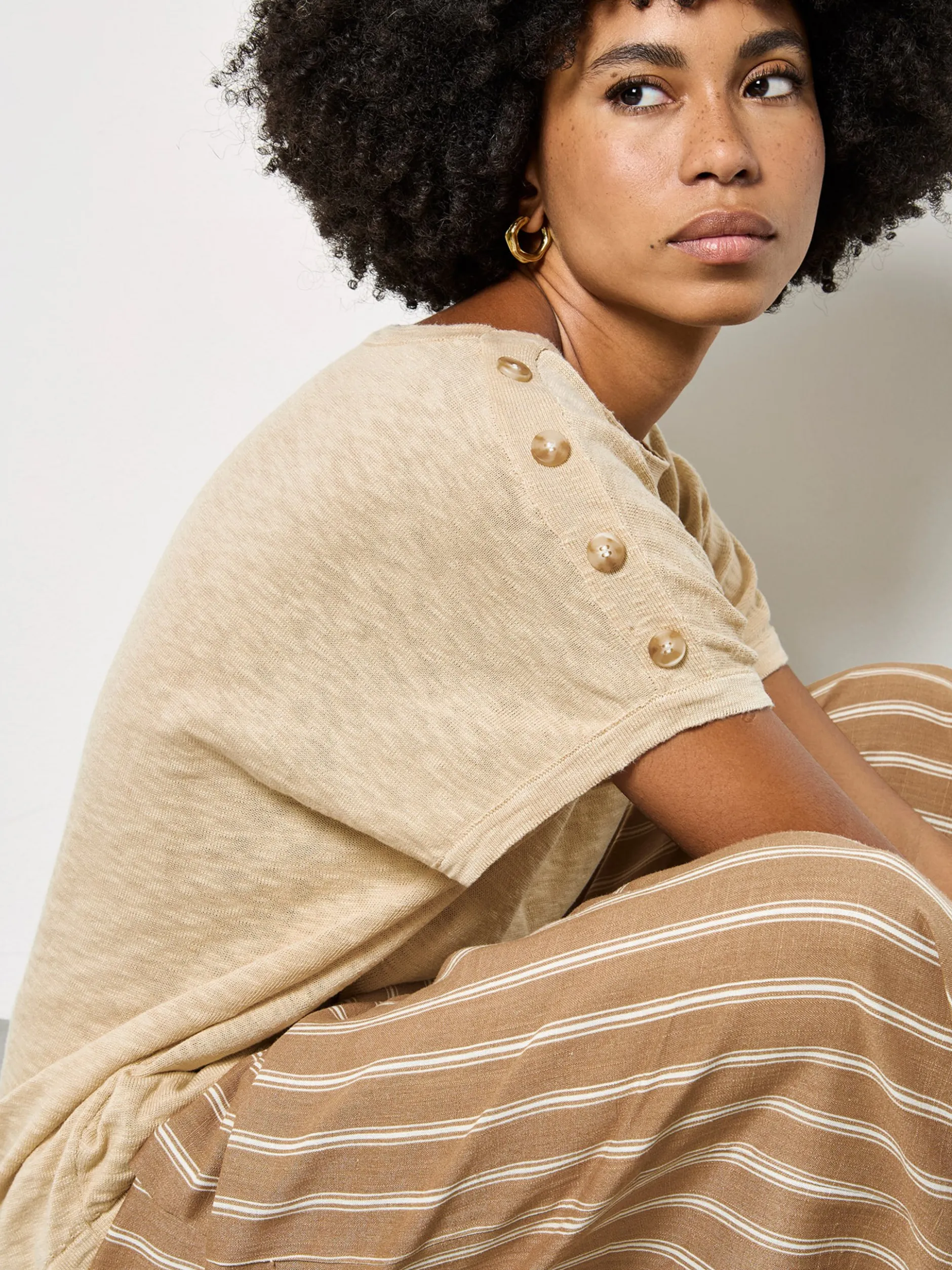 Apricot Damen Strickshirt in sand beige - Ärmel: kurzarm