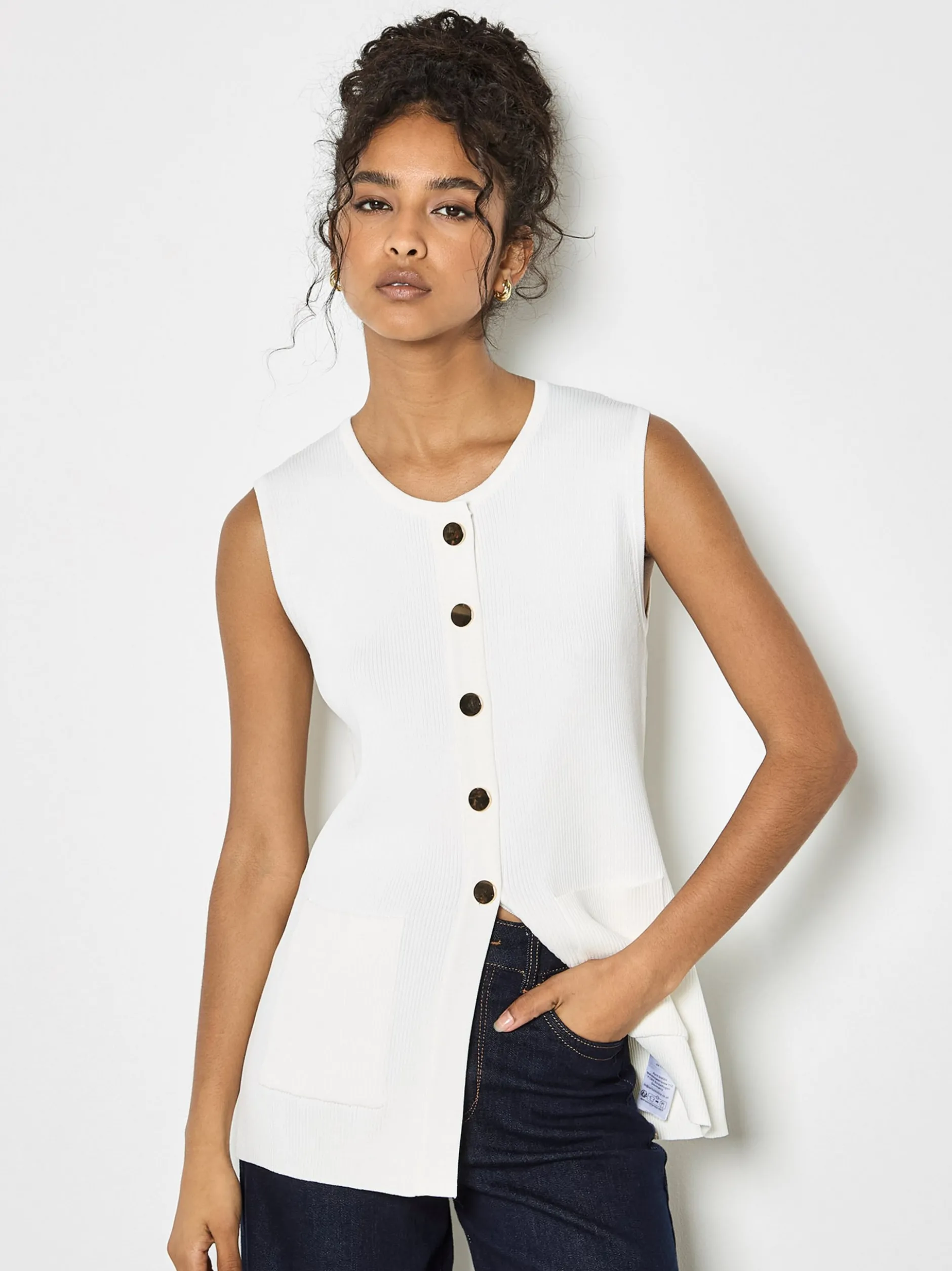 Apricot Damen Strickweste in beige ecru