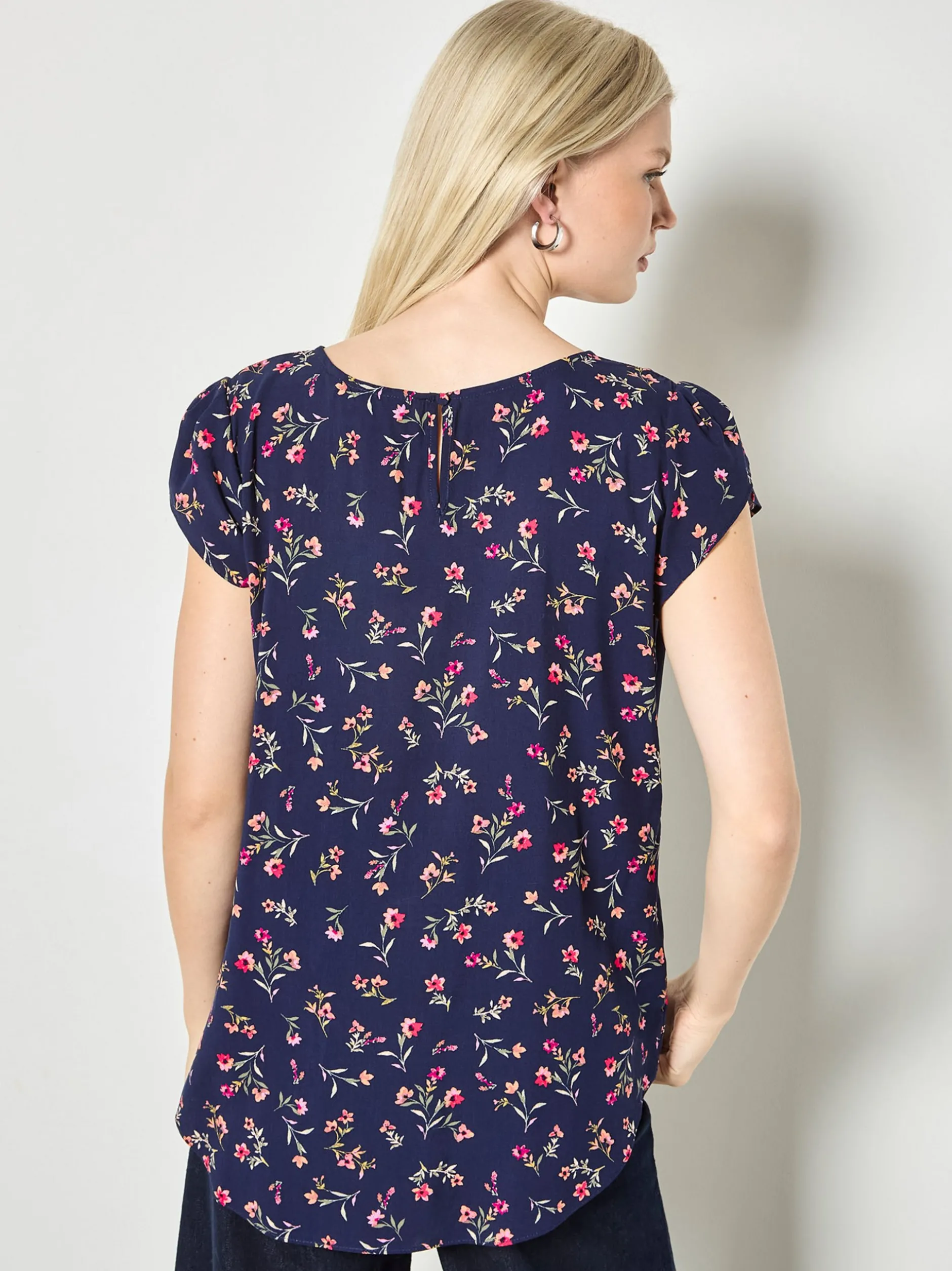 Apricot Damen Top in blau - Ausschnitt: Rundhals