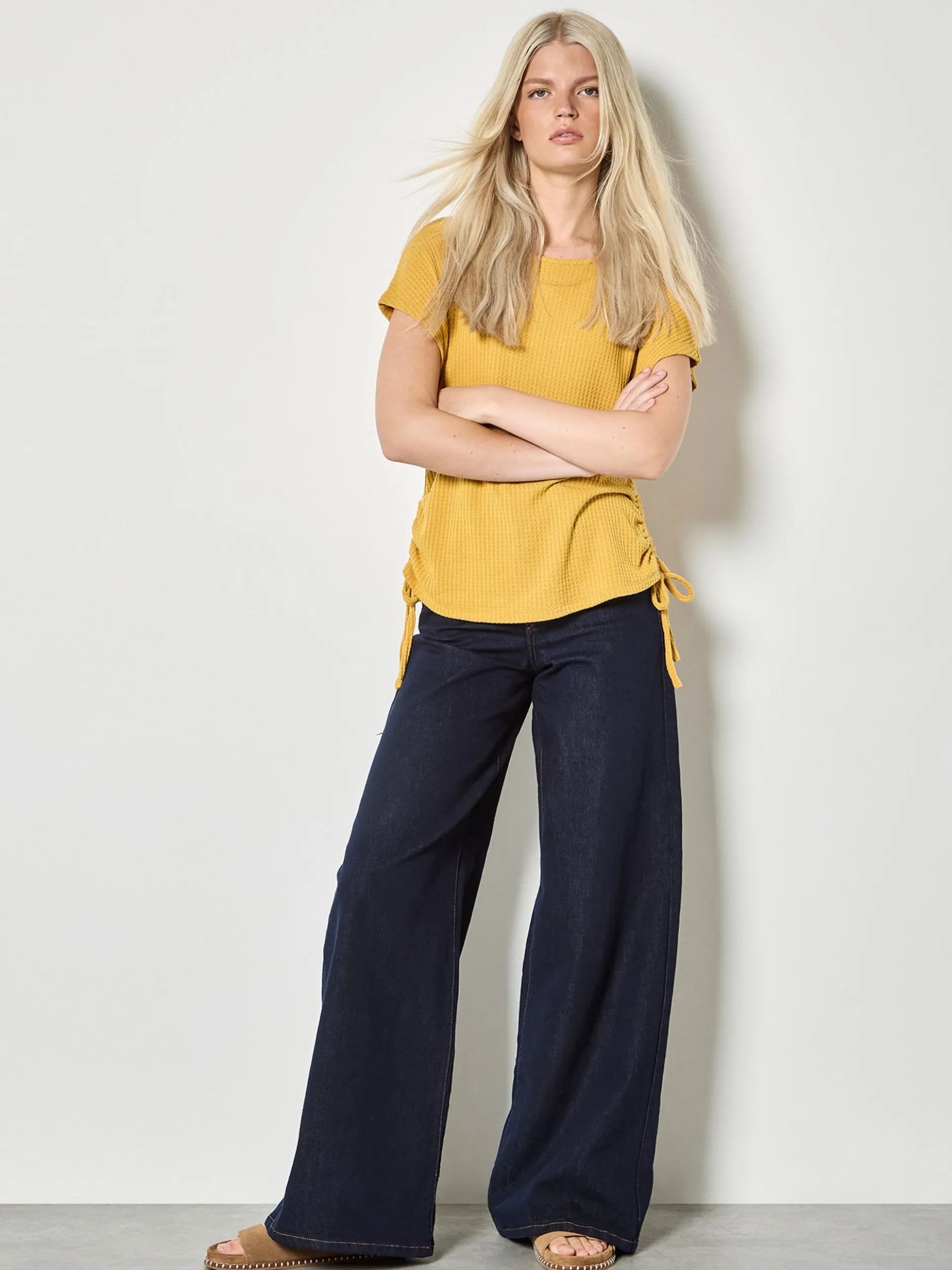 Apricot Damen Top in gelb - Ausschnitt: Rundhals