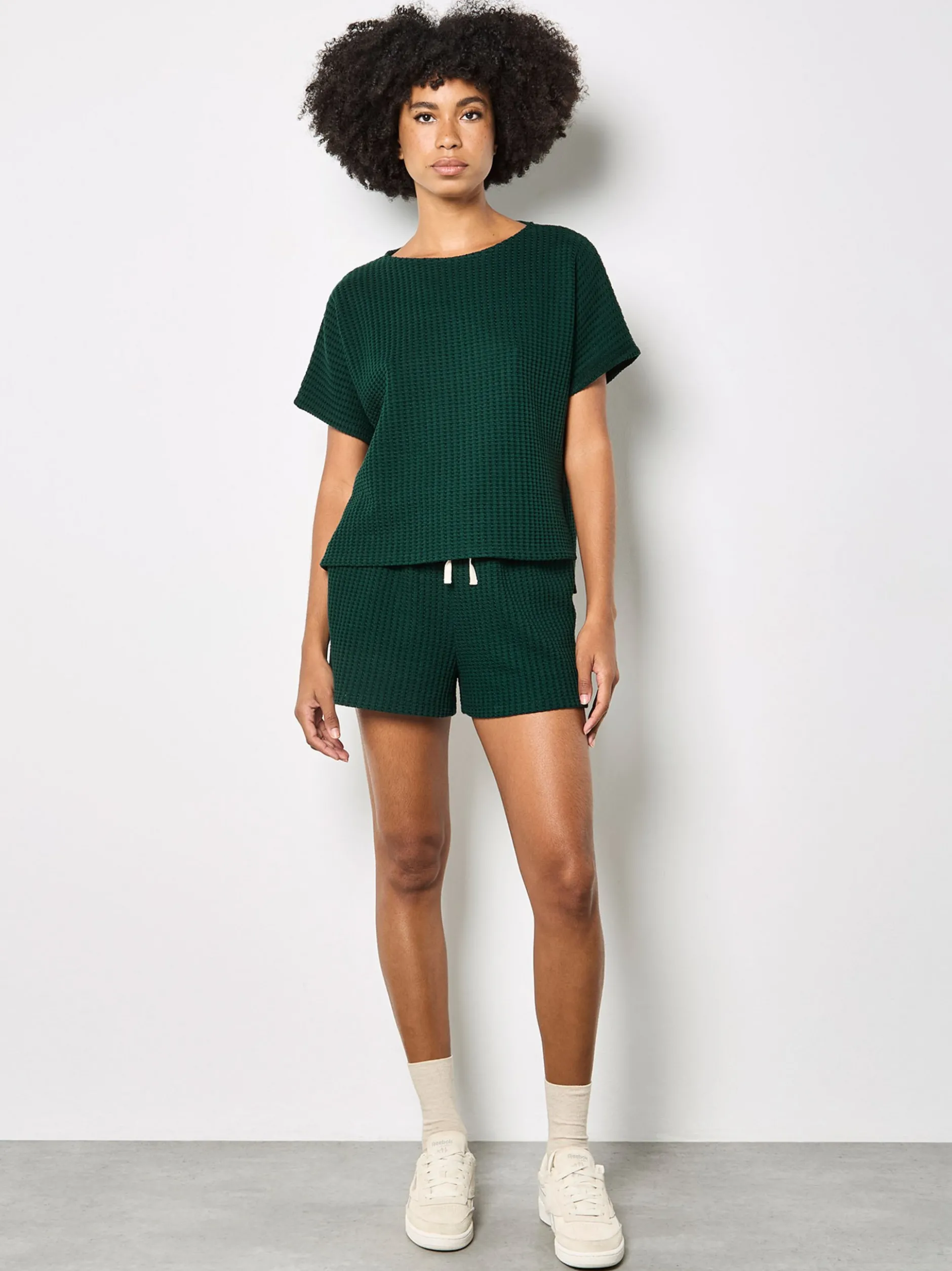 Apricot Damen T-Shirt in grün - Ausschnitt: Rundhals