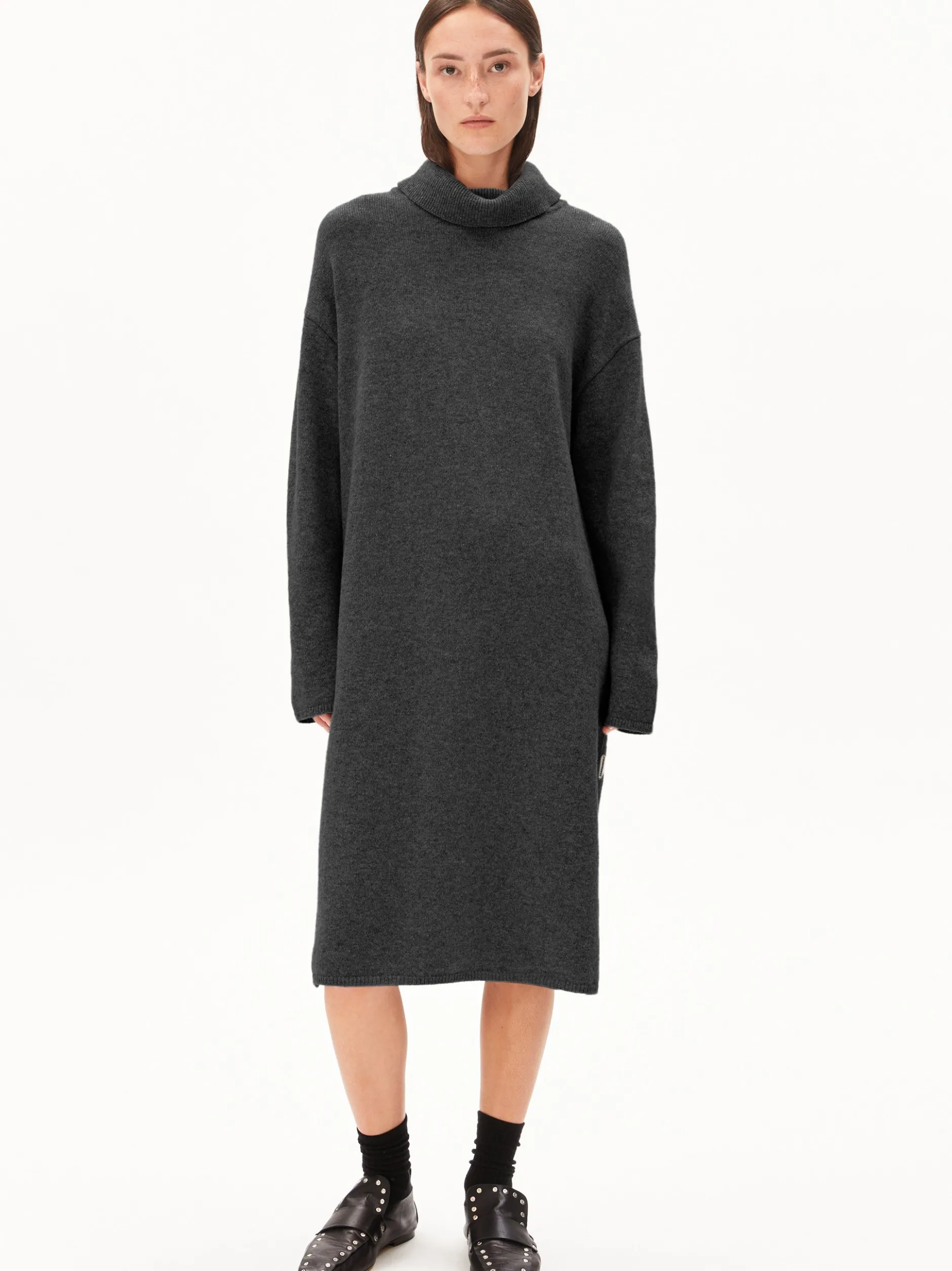 ARMEDANGELS Damen Strickkleid aus Wolle - Aradiaa in anthrazit