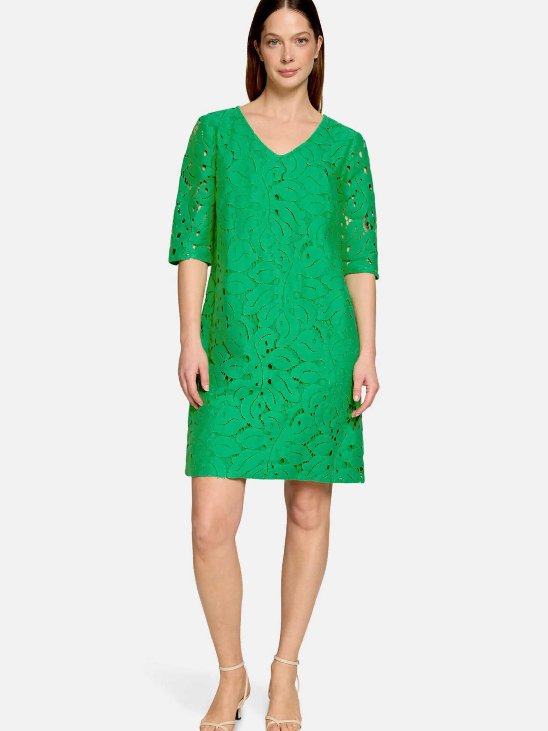Betty Barclay Damen Spitzenkleid in grün